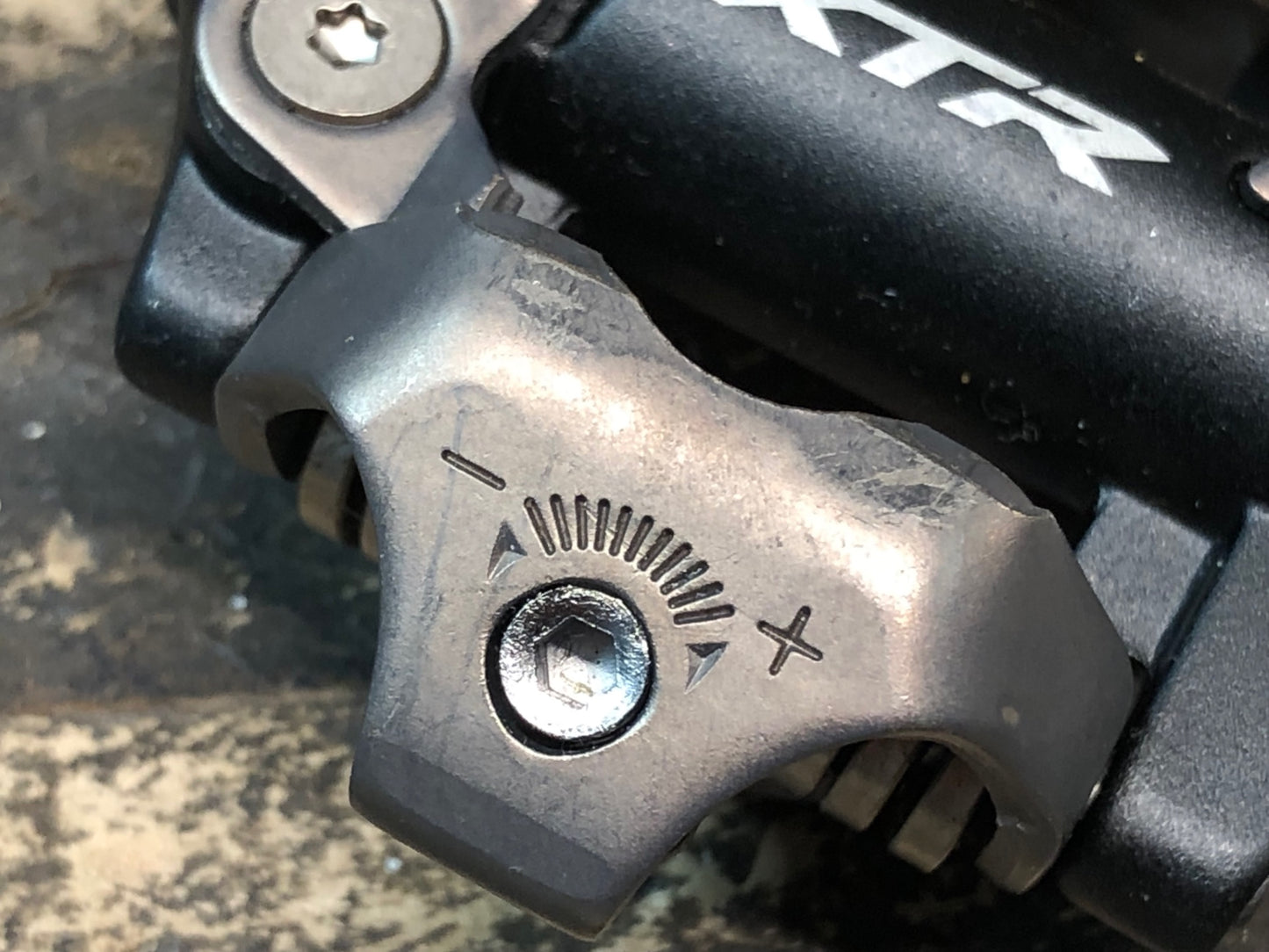 IM366 シマノ SHIMANO XTR PD-M9100 ビンディングペダル SPD