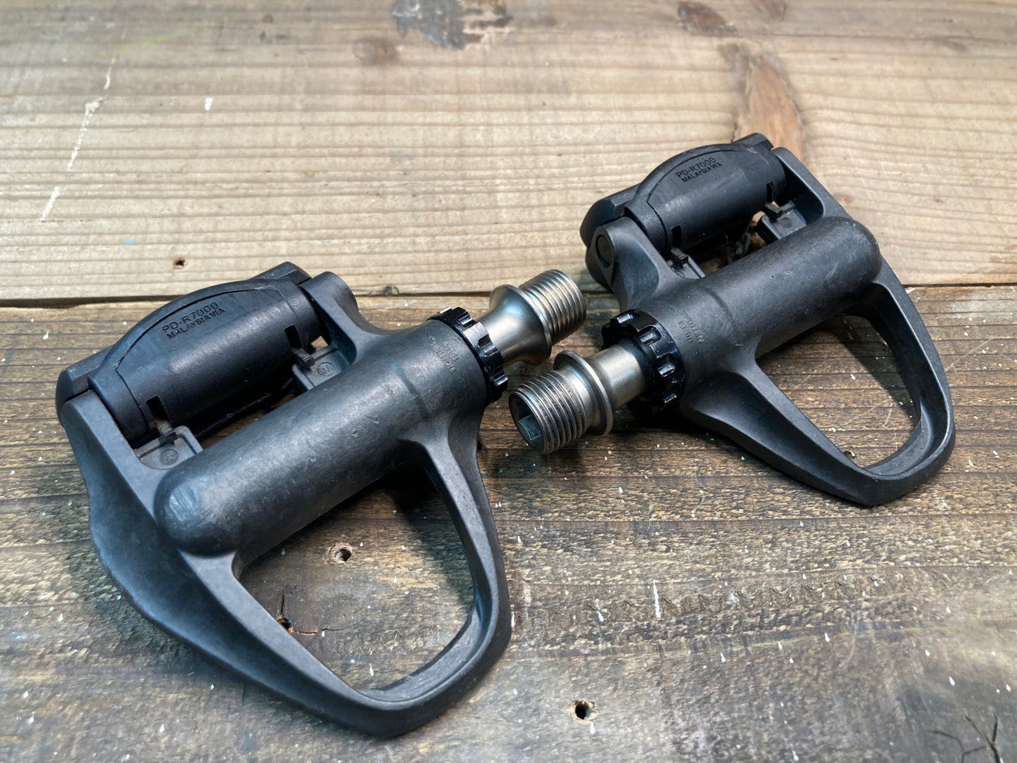 IN824 シマノ SHIMANO 105 PD-R7000 ビンディングペダル SPD-SL