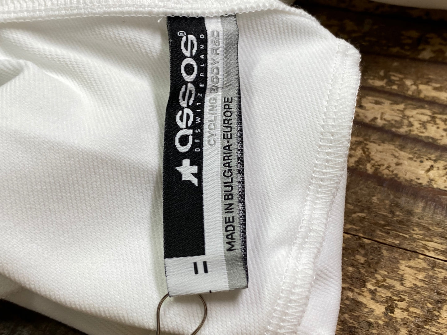 JC361 アソス assos アームカバー 白 Ⅱ