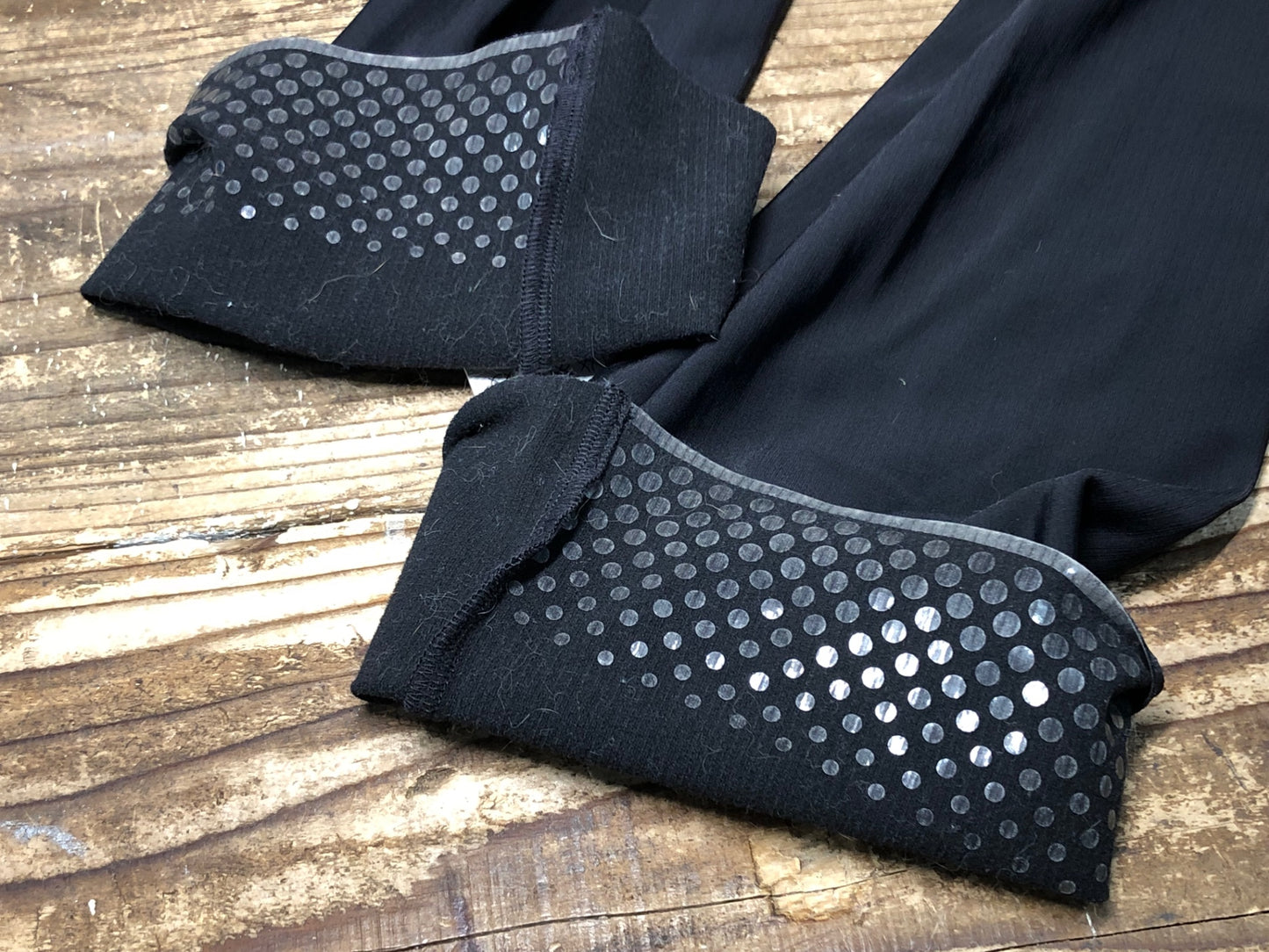 IN385 アソス assos レッグウォーマー 黒 0 裏起毛