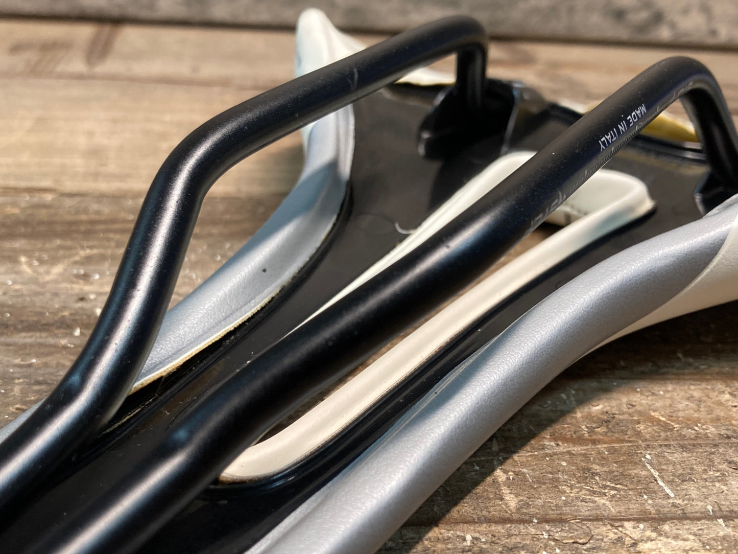 IP825 セライタリア selle italia フライト FLITE MANGANESEレール 白