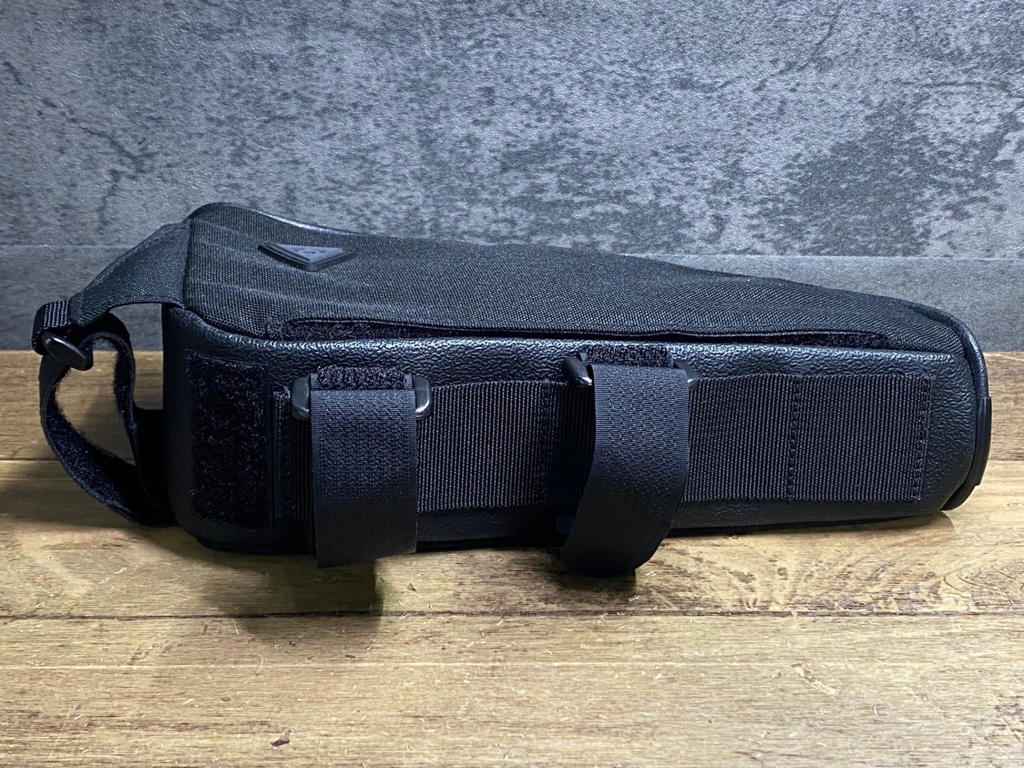 IY225 トピーク TOPEAK TOPLOADER トップチューブバッグ 黒