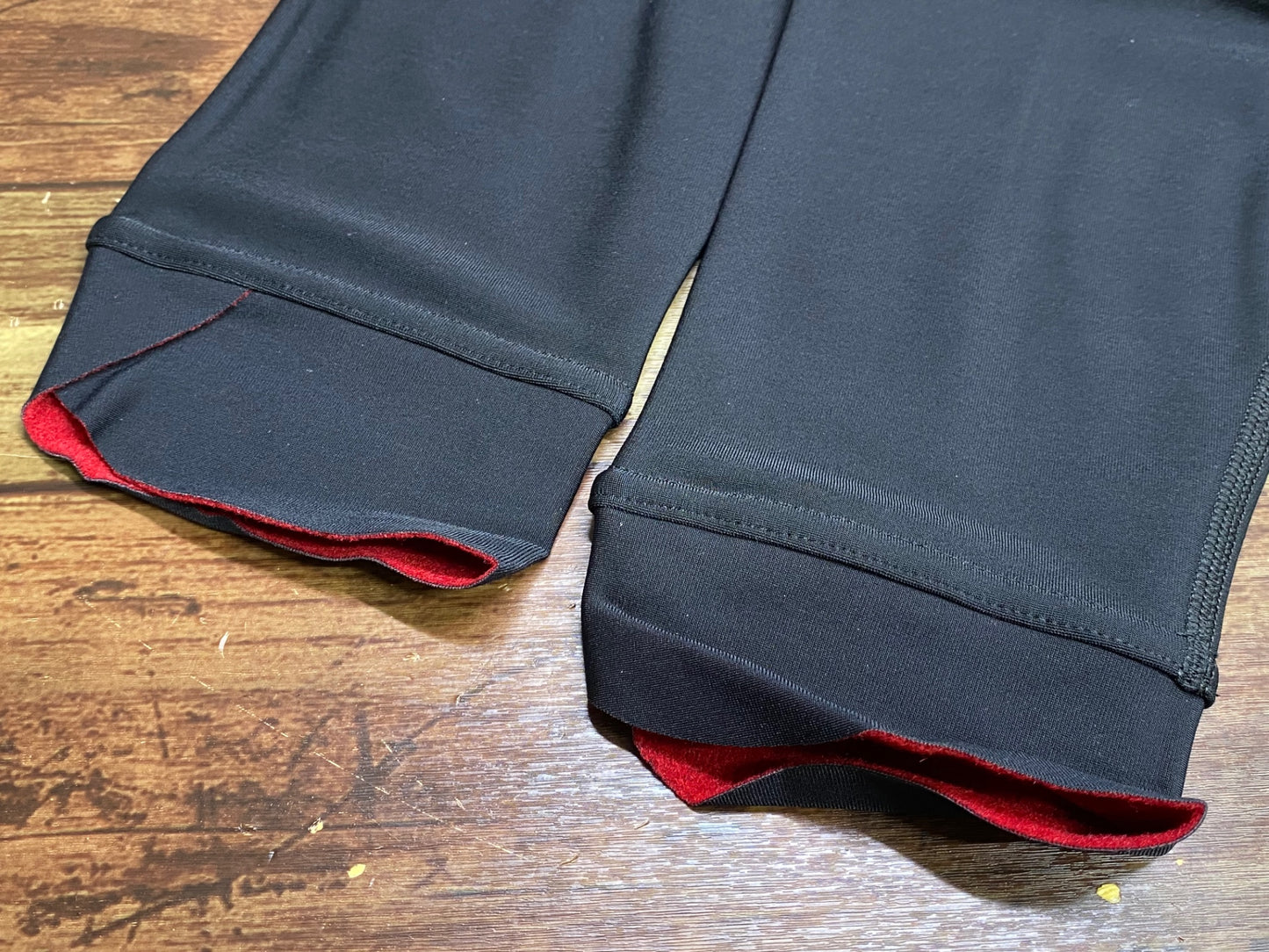 IV866 カステリ CASTELLI THERMOFLEX LEGWARMER レッグウォーマー 黒 M