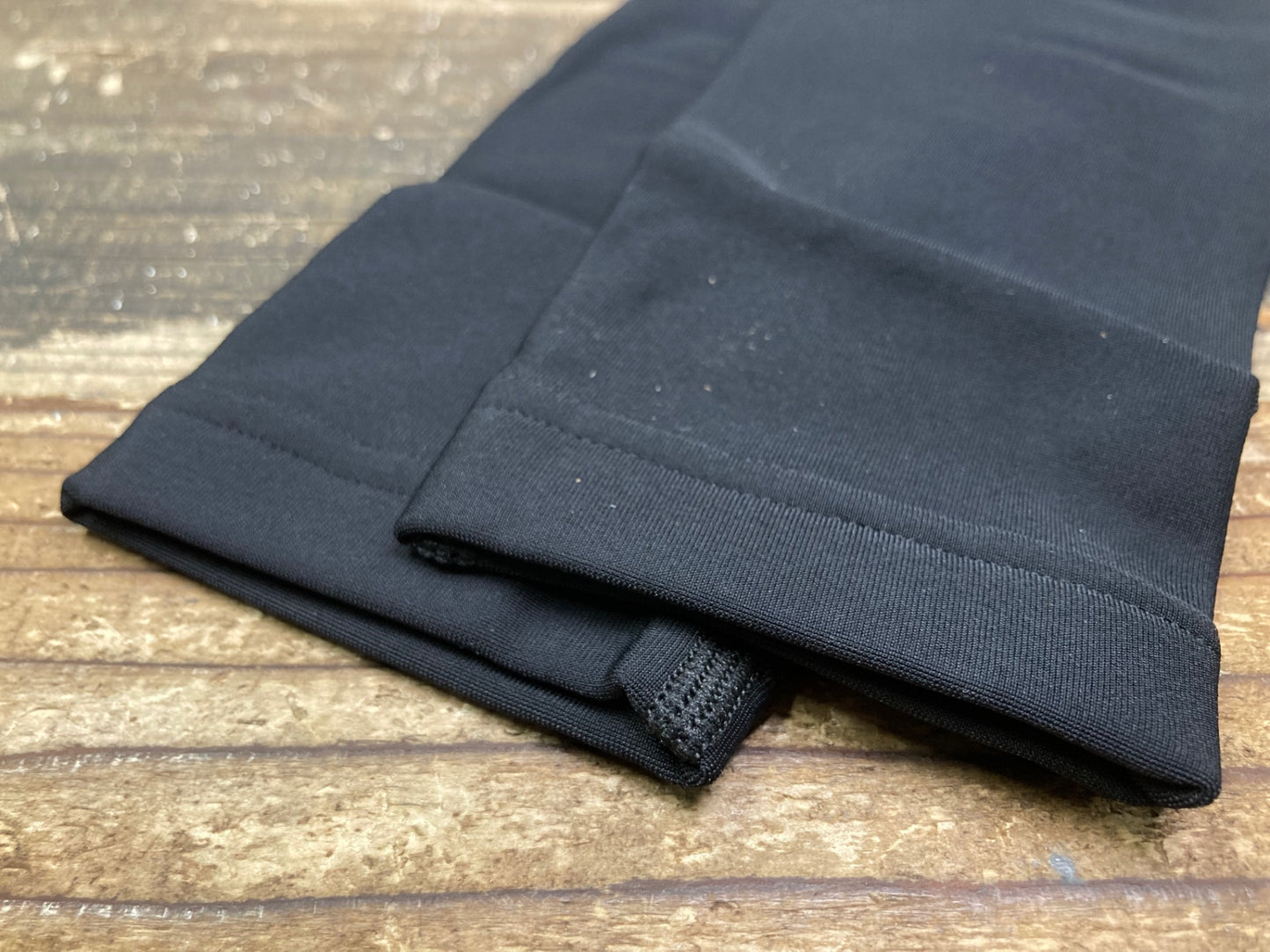 IV952 カステリ CASTELLI アームカバー 黒 L 裏起毛