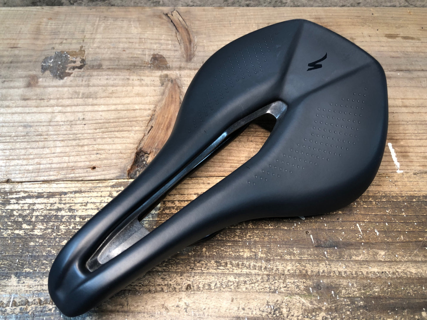 IX077 スペシャライズド SPECIALIZED パワー POWER COMP サドル 黒 150mm