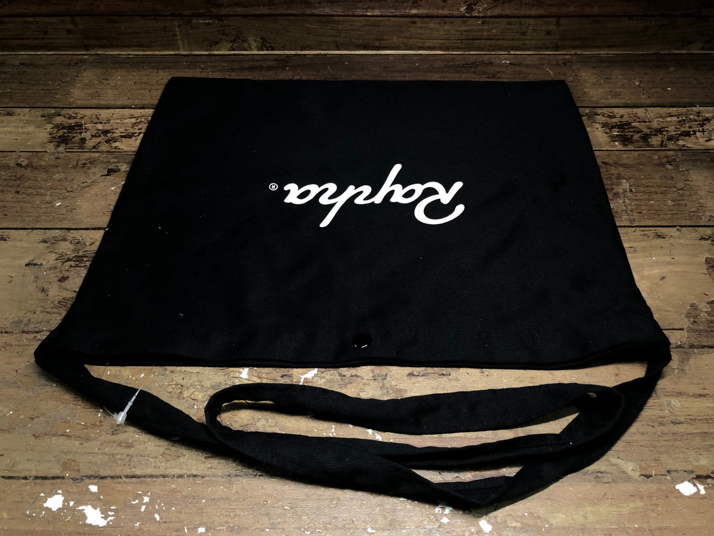 IK398 ラファ Rapha サコッシュ 黒