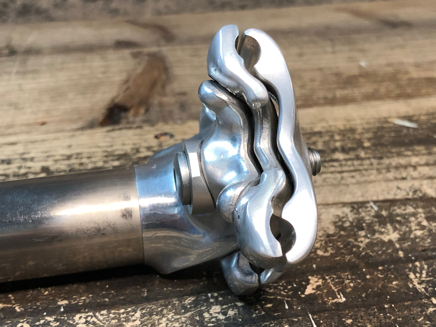 IF802 カンパニョーロ Campagnolo コーラス CHORUS チタン シートポスト Φ27.2 245mm