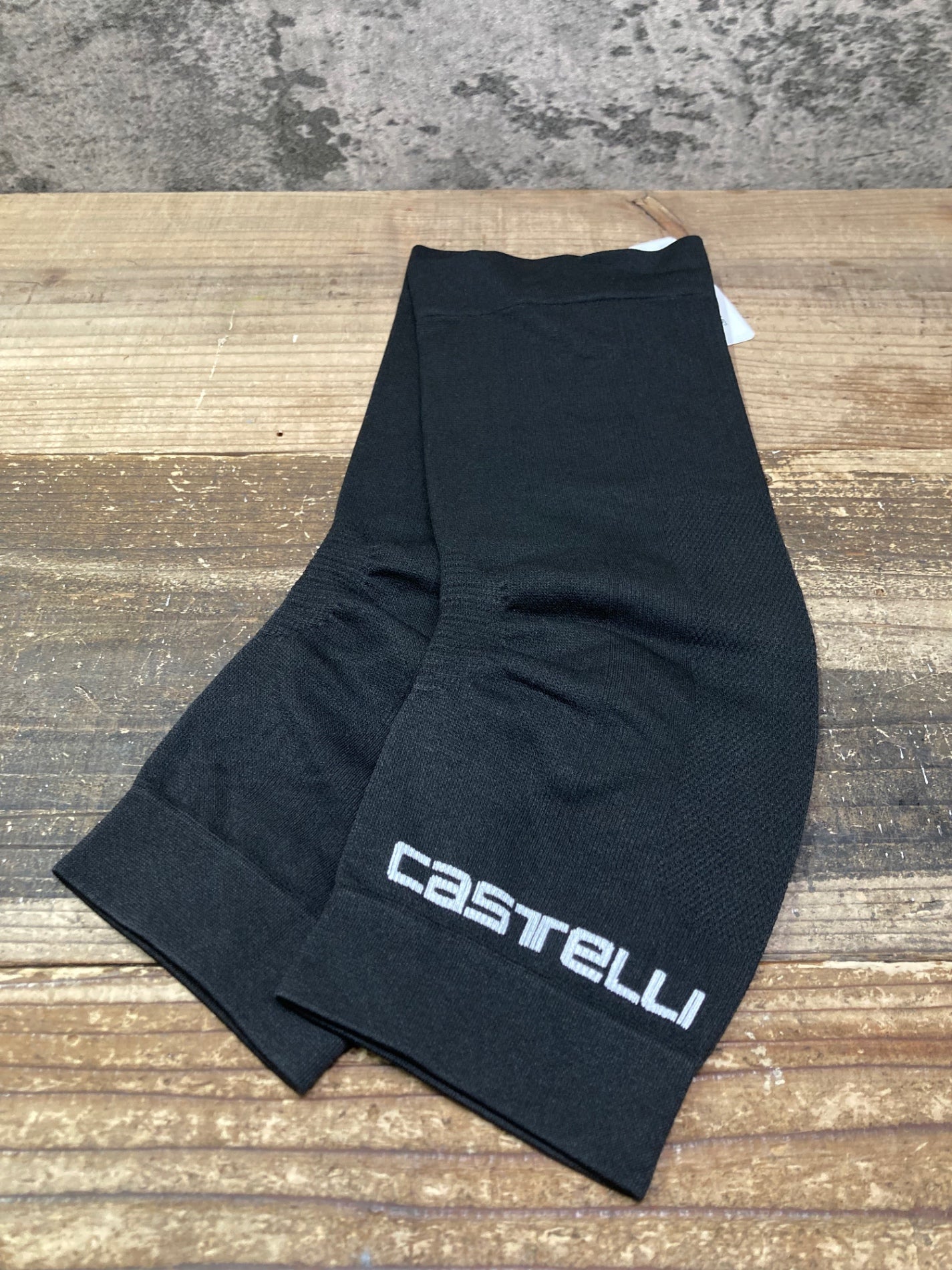 IV951 カステリ CASTELLI ニーカバー 黒 L/XL
