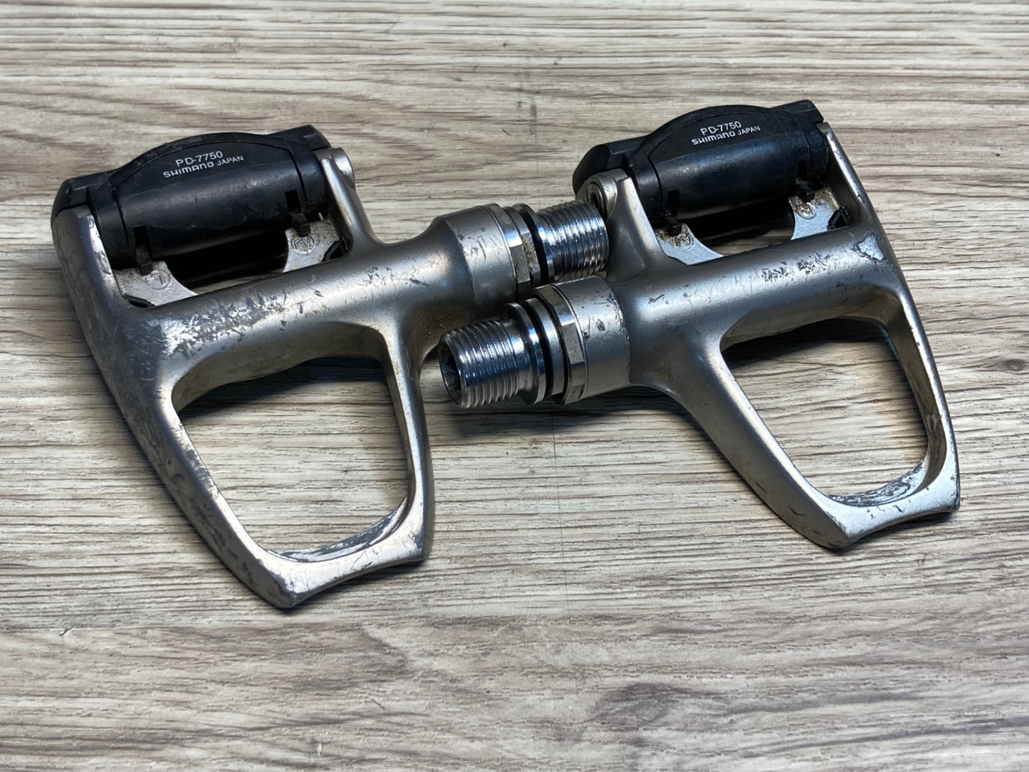 IQ389 シマノ SHIMANO デュラエース DURA-ACE PD-7750 ビンディングペダル SPD-SL