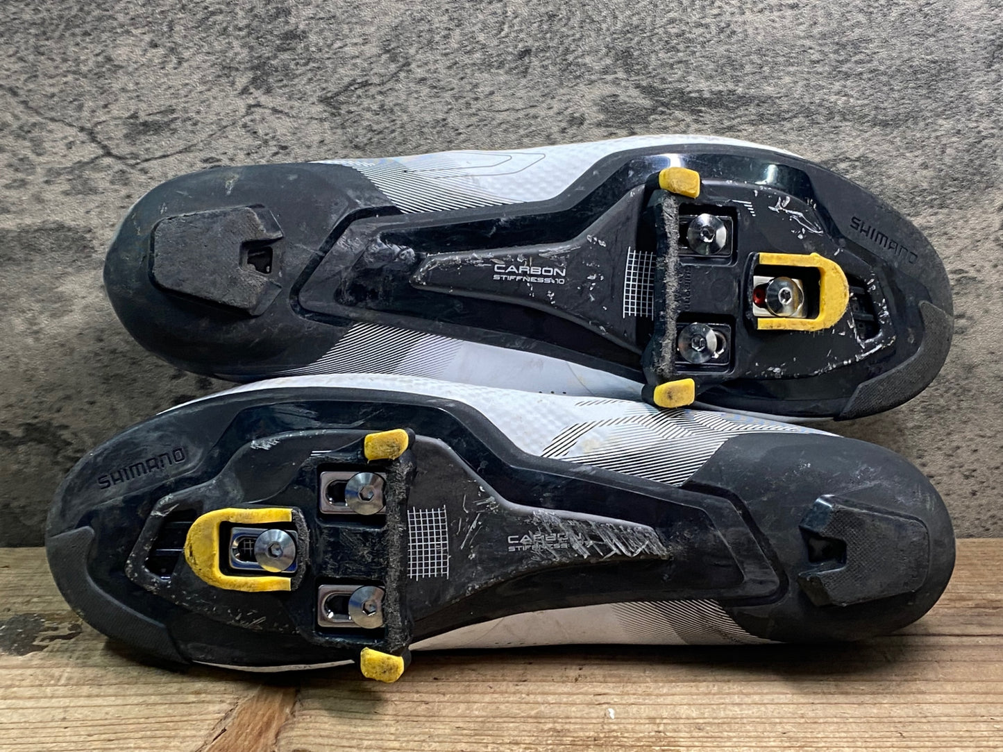 IZ398 シマノ SHIMANO RC7 SHRC702M W01 S ビンディングシューズ SPD-SL BOA EU46 白黒