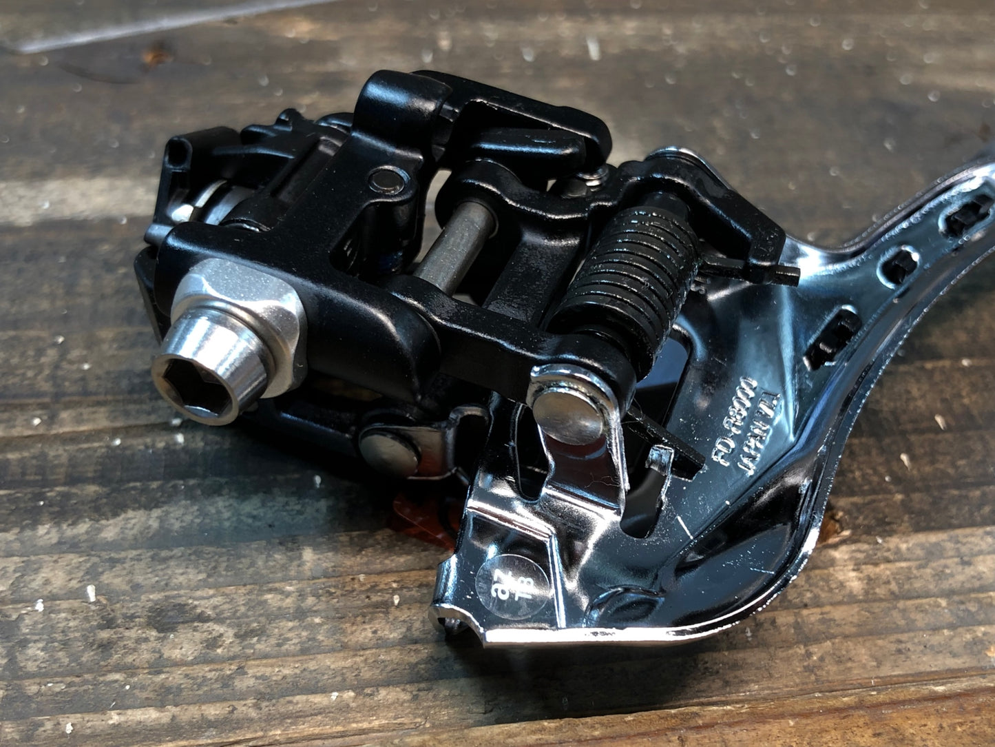 IP333 シマノ SHIMANO アルテグラ ULTEGRA FD-R8000 フロントディレイラー 直付け