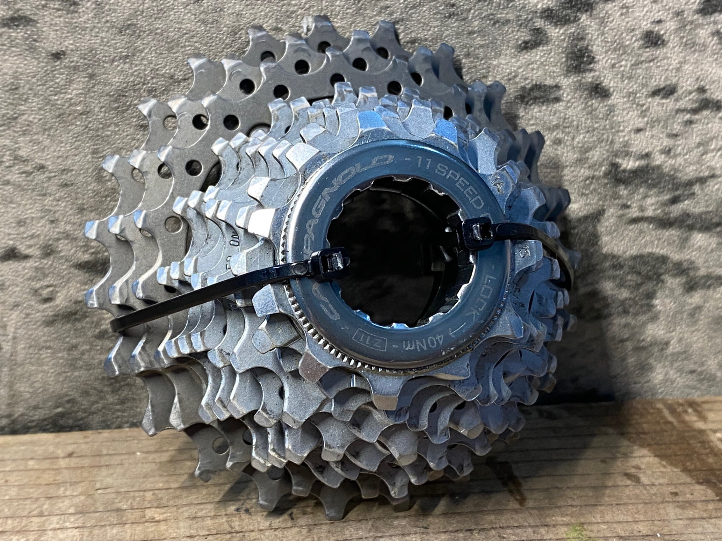 IP562 カンパニョーロ CAMPAGNOLO レコード RECORD スプロケット 11S 11-23T