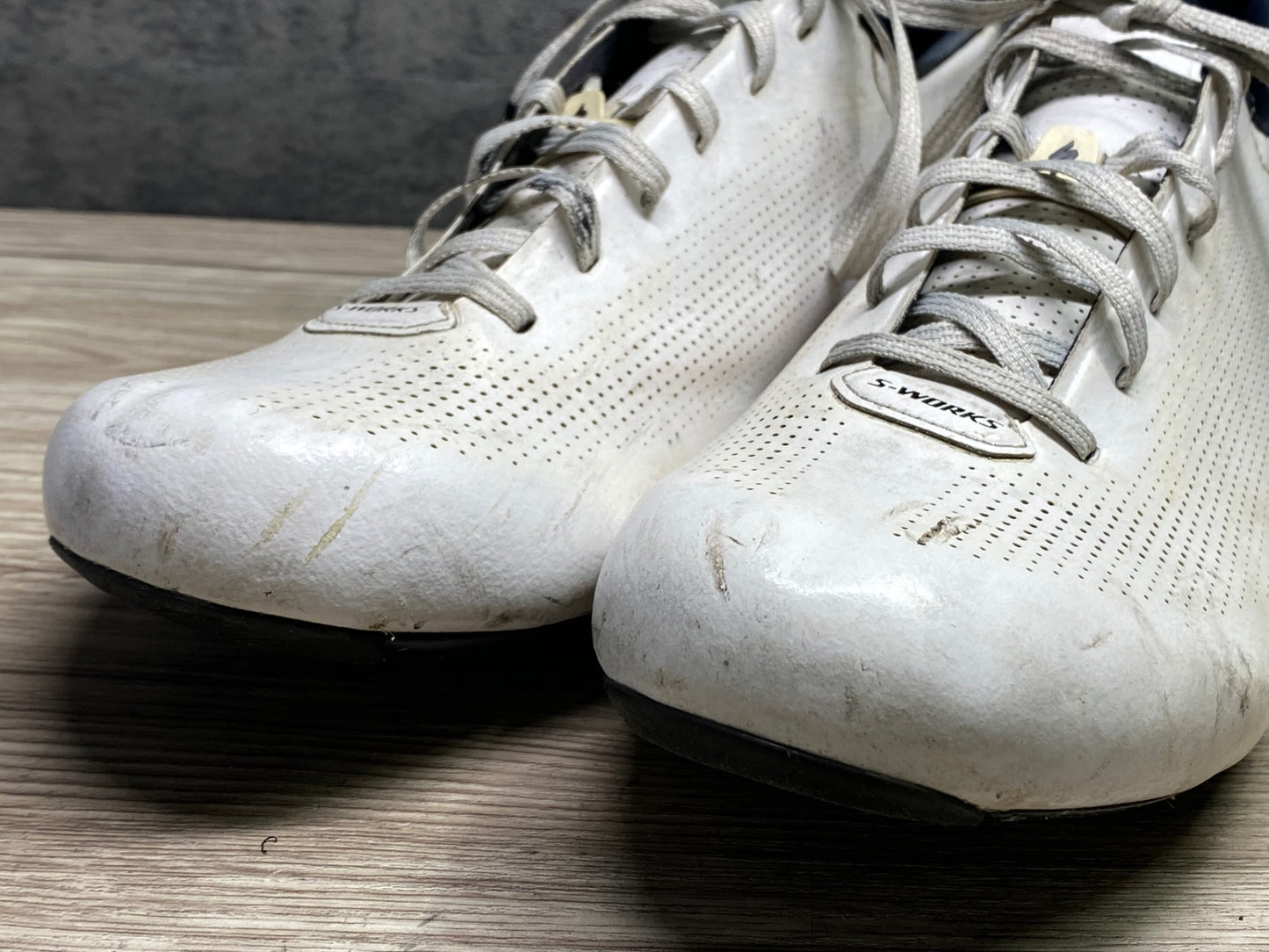 JD501 スペシャライズド SPECIALIZED S-WORKS SUB6 RD ビンディングシューズ 3穴 白 EU41.5 ※傷