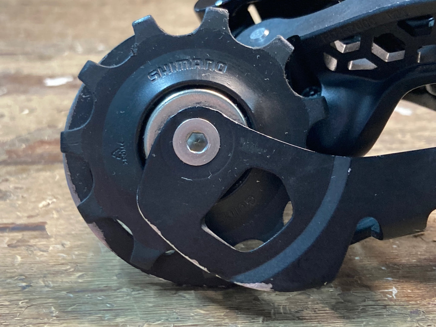 IJ785 シマノ SHIMANO 105 RD-R7000 リアディレイラー 11S SS