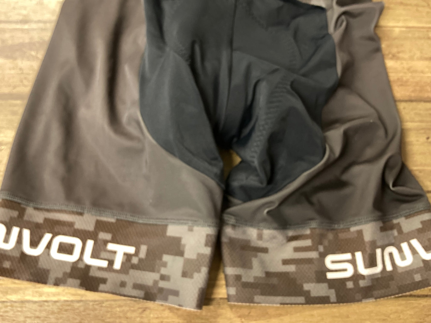 IP974 サンボルト SUNVOLT ワンピース エアロジャージ メッシュ 茶黒 L パッド擦れ
