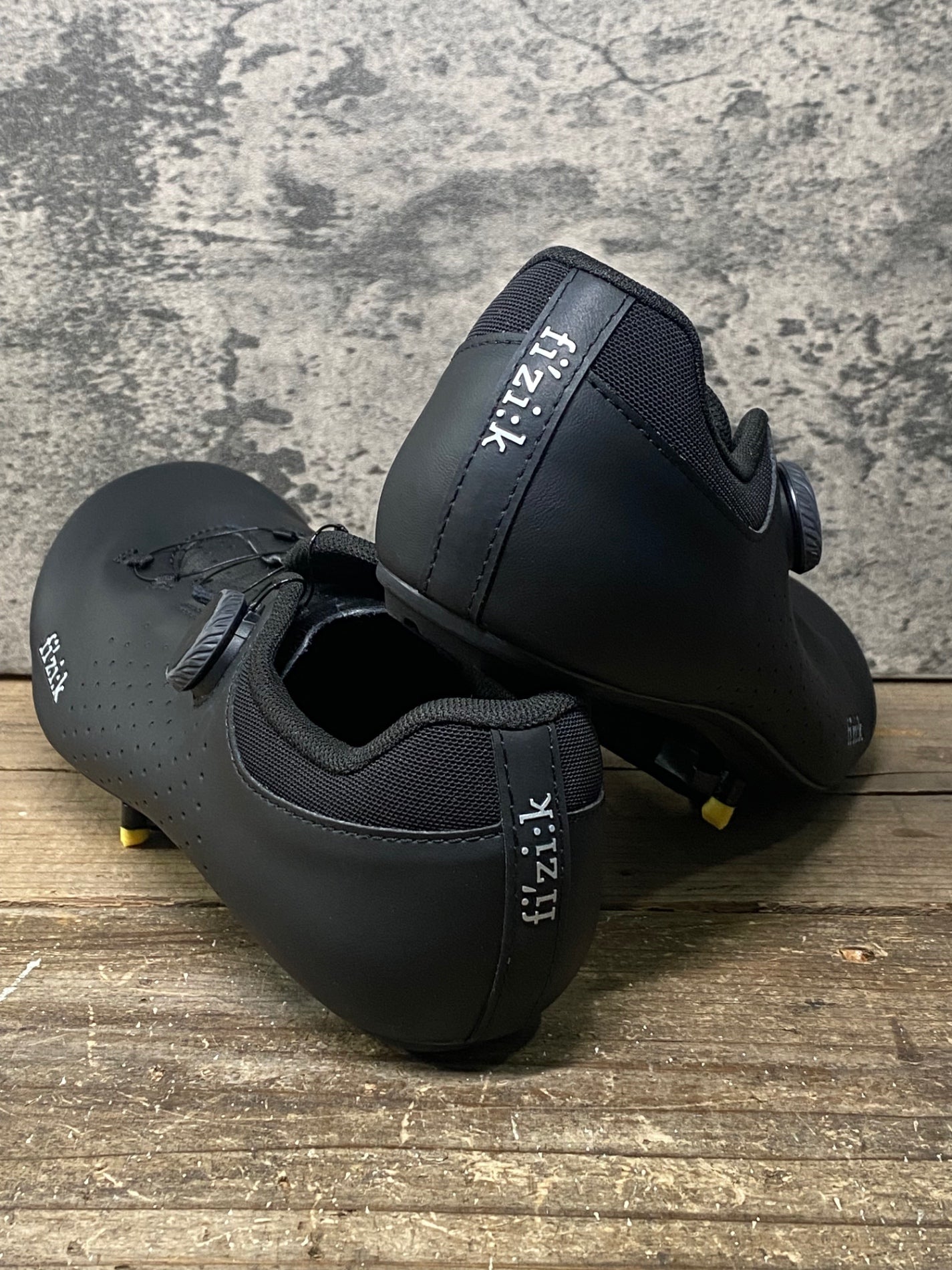 IO808 フィジーク FIZIK VENTO OMNA ビンディングシューズ 黒 EU43 SPD-SL