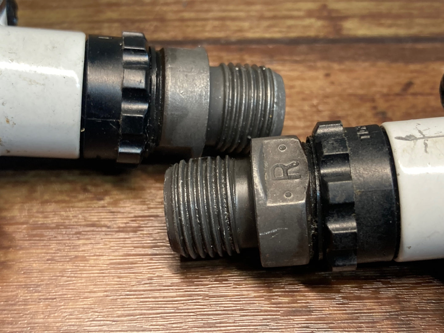 IX786 シマノ SHIMANO PD-M520 ビンディングペダル SPD 白
