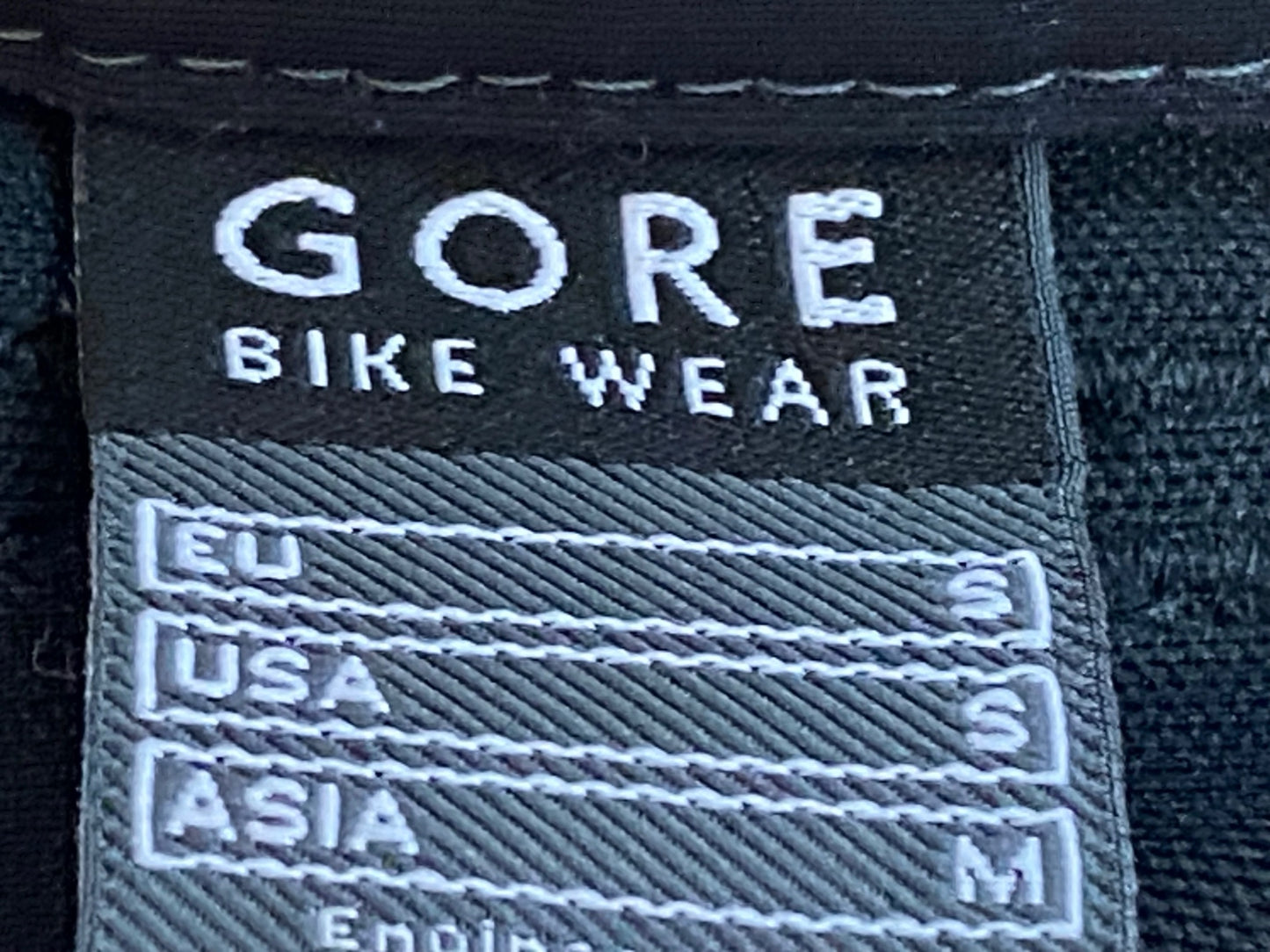 IP598 ゴアバイクウェア GORE BIKE WEAR サイクルパンツ 黒 ASIA M 防風