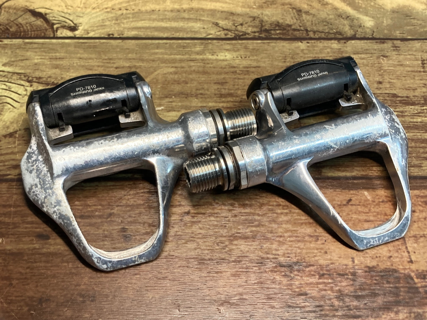 IX754 シマノ SHIMANO デュラエース DURA-ACE PD-7810 ビンディングペダル SPD-SL シャフトガタ