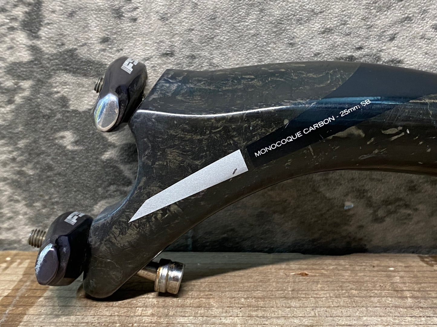 IV135 FSA K-FORCE シートポスト カーボン Φ27.2 実測260mm ※カット済み、ヤグラ欠品
