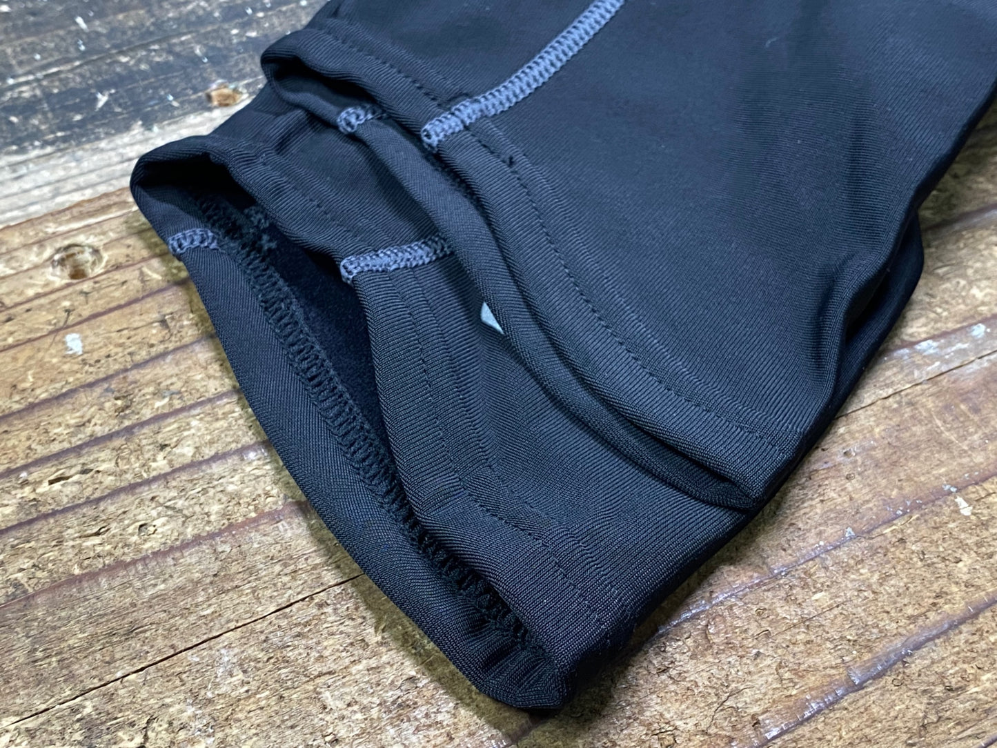 IQ858 パールイズミ PEARL iZUMi ニーウォーマー 黒 M