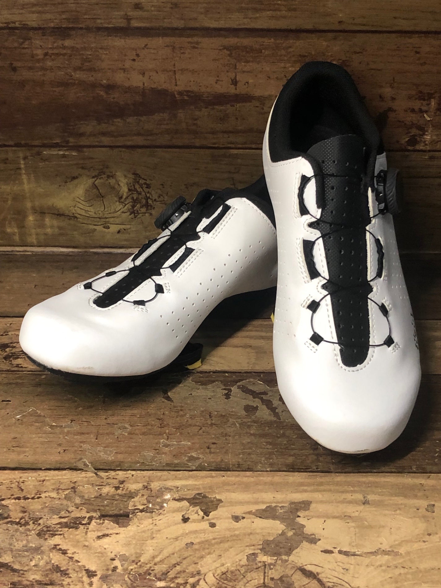 HT013 フィジーク fizik ヴェント オムナ VENTO OMNA ビンディングシューズ 白 EU39 SPD-SL ソール他使用感あり