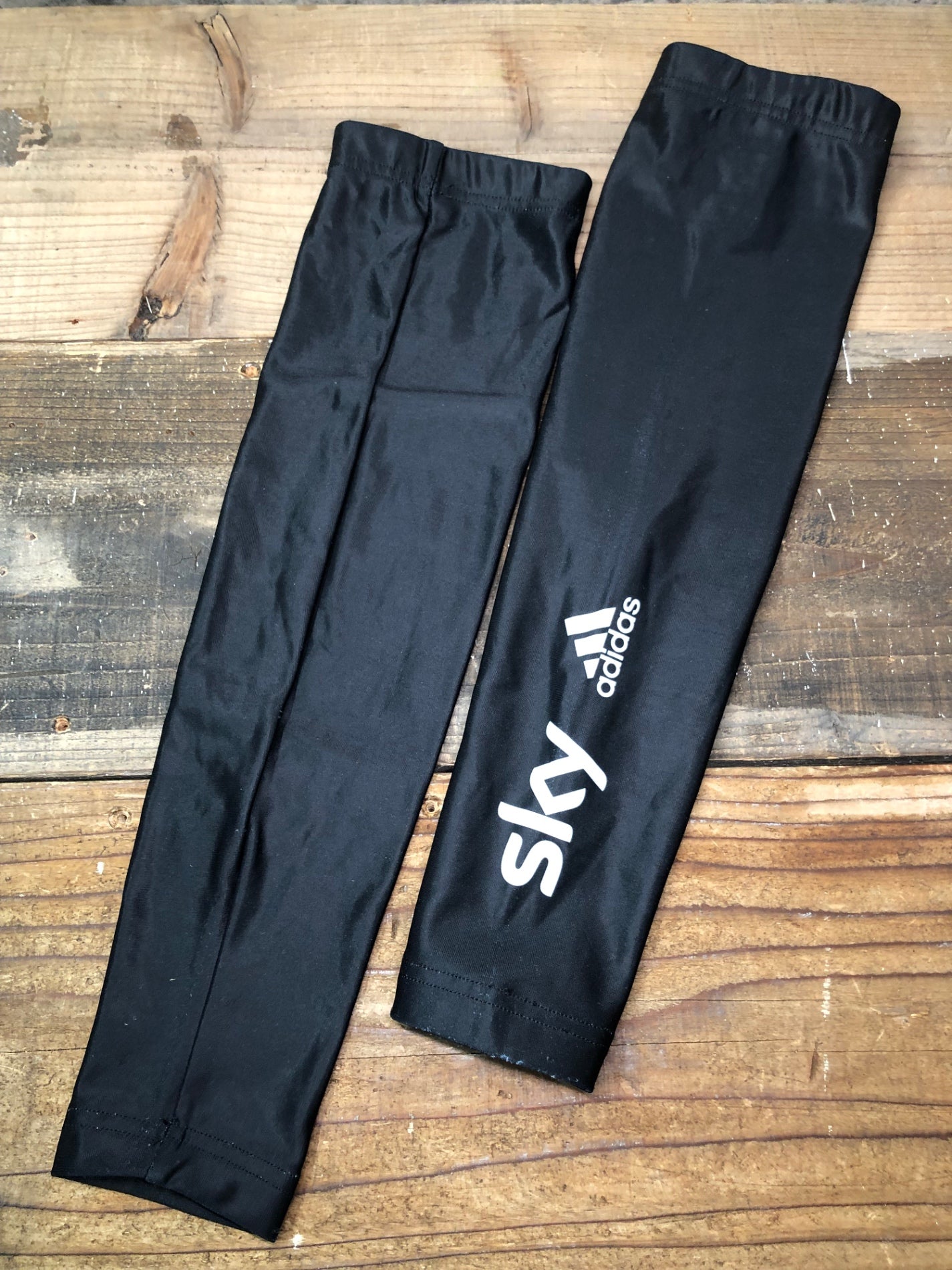 IP093 アディダス adidas アームウォーマー 黒 3 TEAM Sky ※タグカット