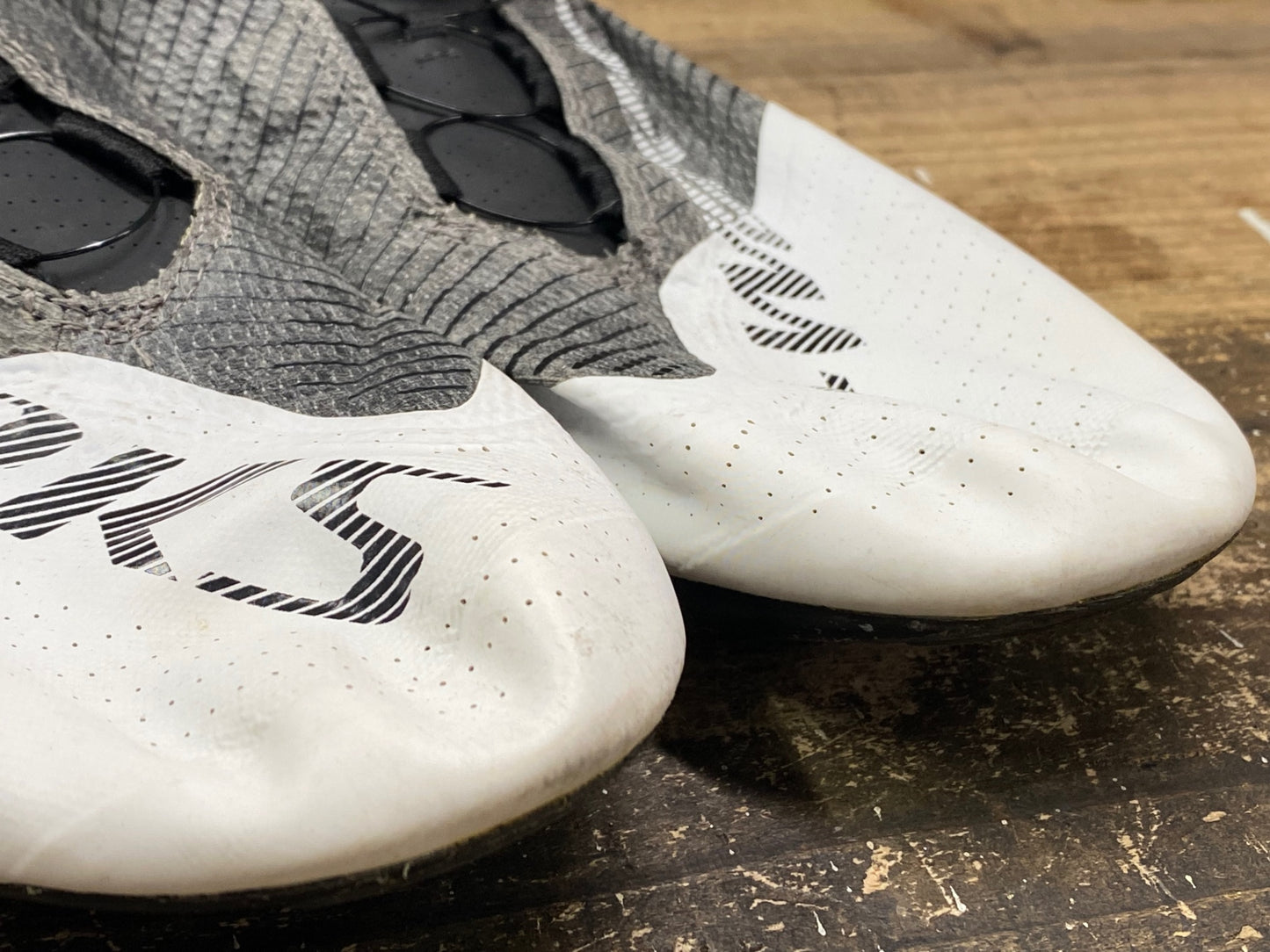 IY418 スペシャライズド SPECIALIZED エスワークス S-WORKS EXOS ビンディングシューズ 白 EU40.5