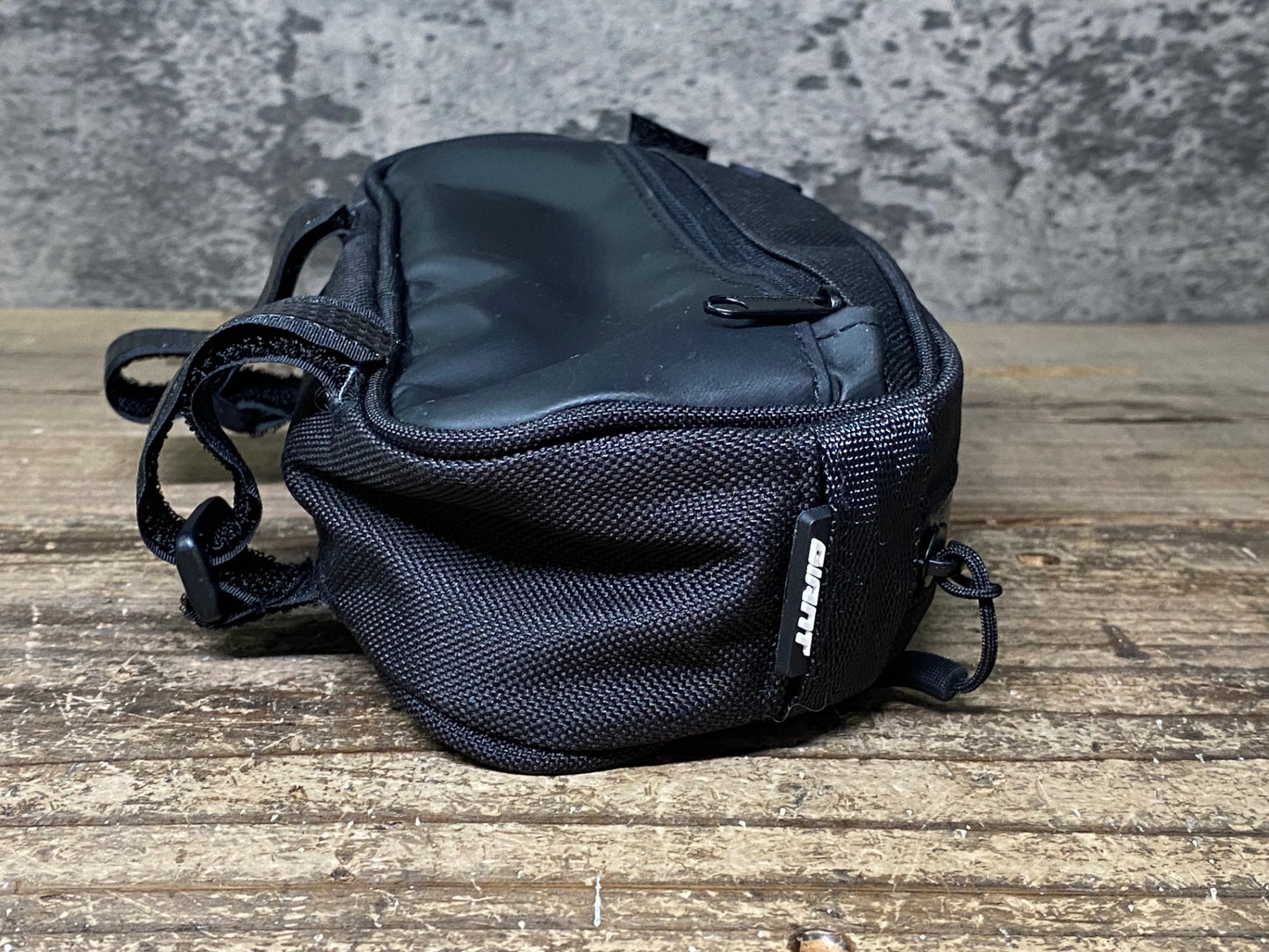 IW090 ジャイアント GIANT SHADOW DX TT BAG トップチューブバッグ