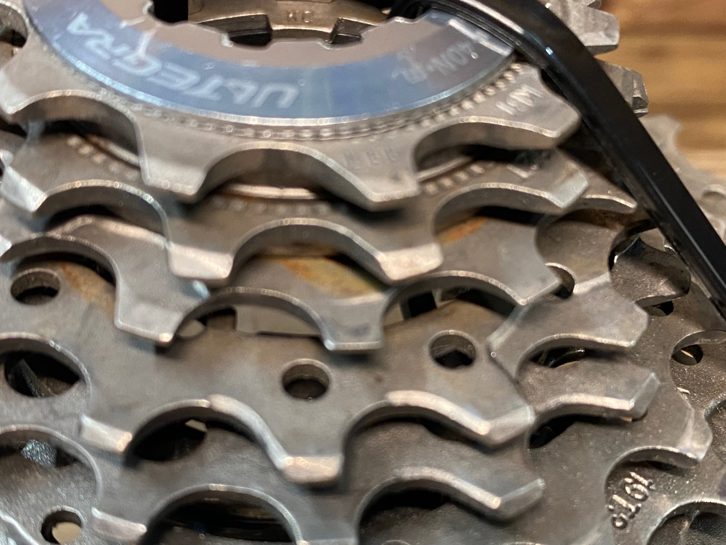 HW106 シマノ SHIMANO アルテグラ ULTEGRA CS-6700 スプロケット 10s 11-28T
