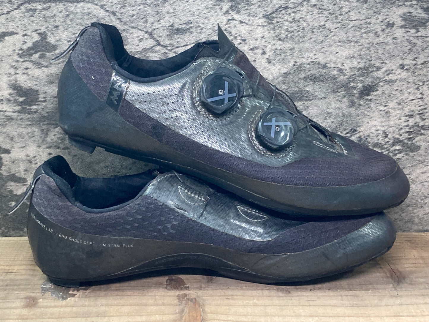 IO887 ノースウェーブ NORTHWAVE ミストラル Mistral Plus ビンディングシューズ 黒 EU41.5