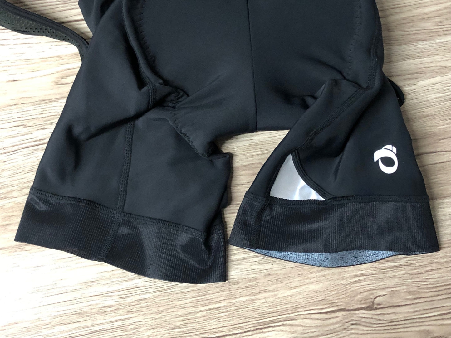 IW405 パールイズミ PEARL iZUMi ビブショーツ 黒 M coldblack