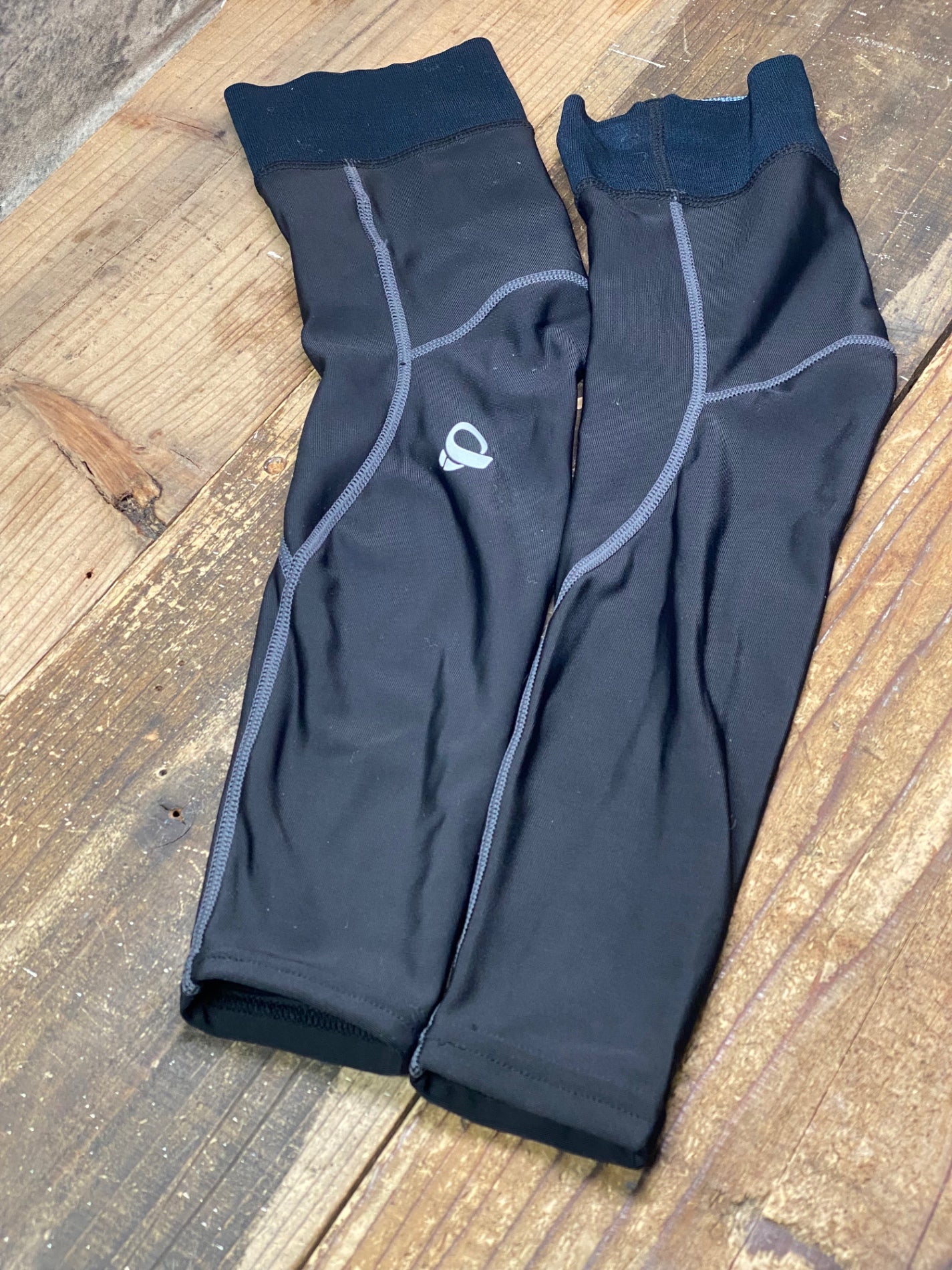 IQ860 パールイズミ PEARL iZUMi アームウォーマー 黒 L
