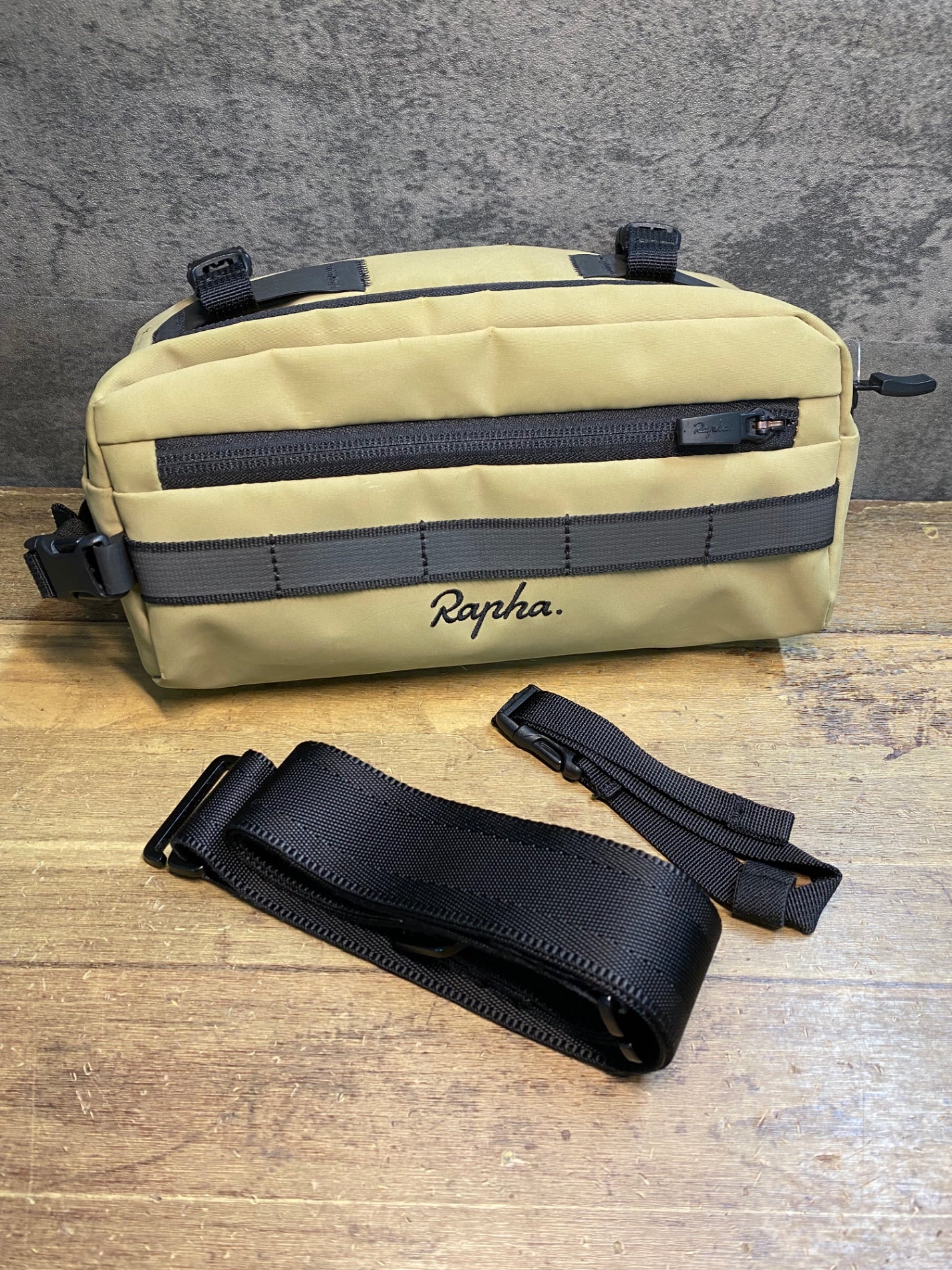 JD744 ラファ Rapha BAR BAG ハンドルバーバッグ カーキ