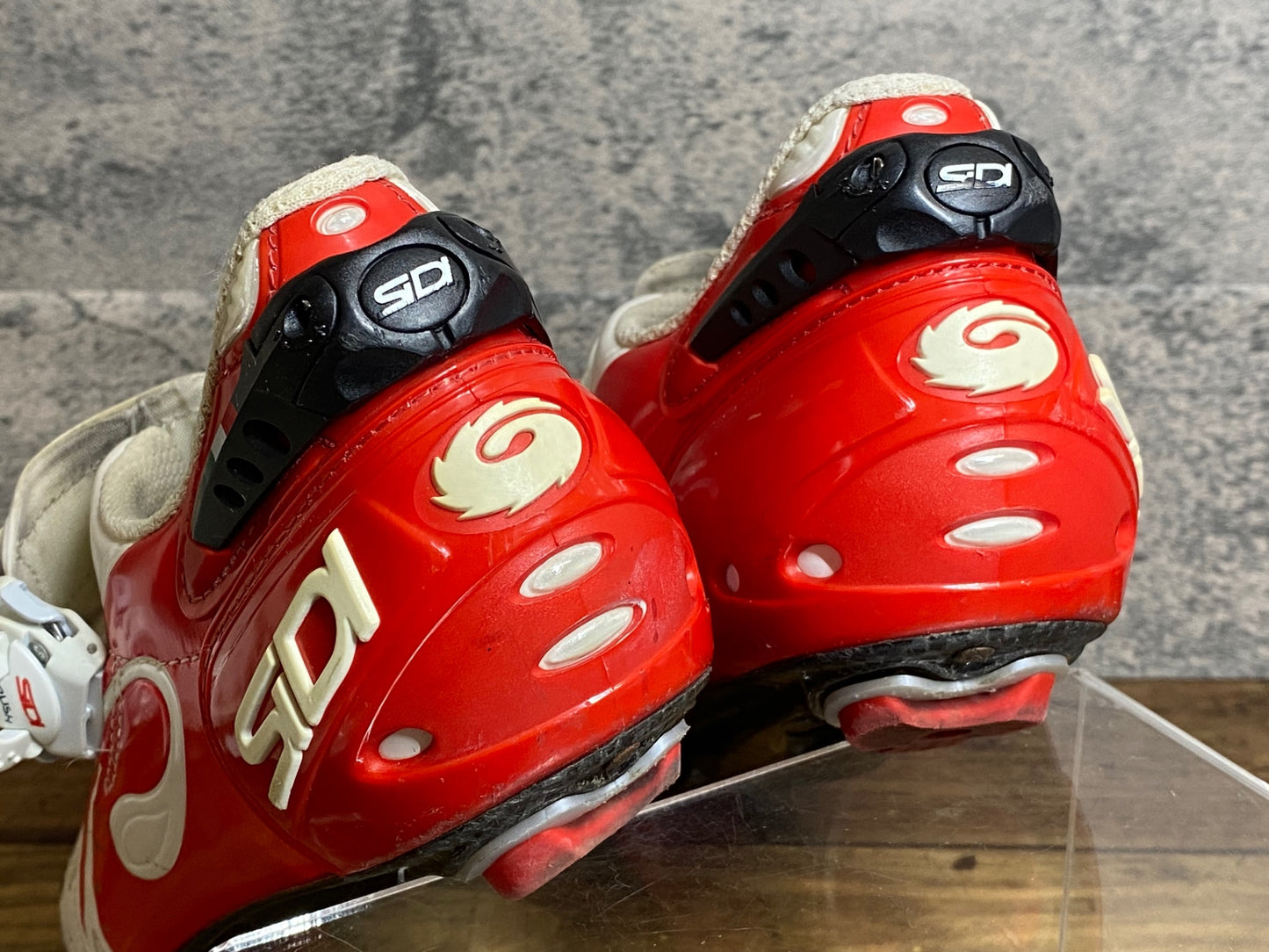 JD204 シディ SIDI ワイヤー WIRE CARBON ビンディングシューズ 3穴 白 赤 EU43