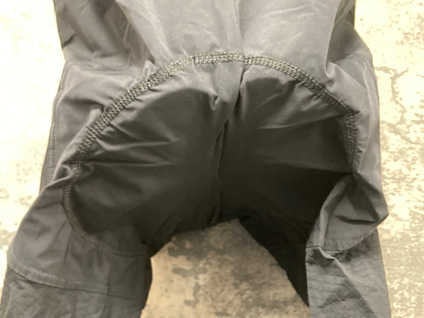 IW397 カステリ CASTELLI ROSSOCORSA ビブショーツ 黒 L