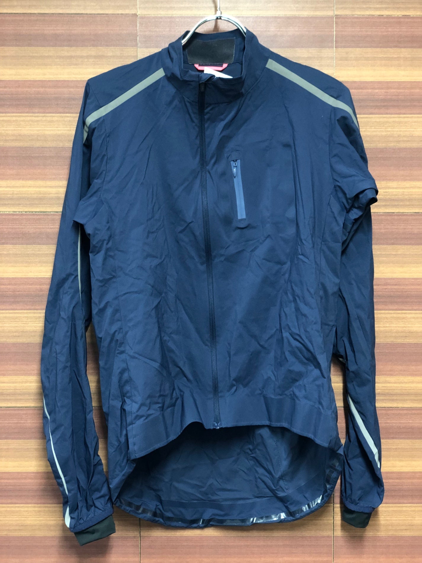 ラファ ウィンド L rapha ネイビー 防風　クラシックウインドジャケット IK399 ラファ Rapha CLASSIC WIND JACKET Ⅱ 防風 サイクル