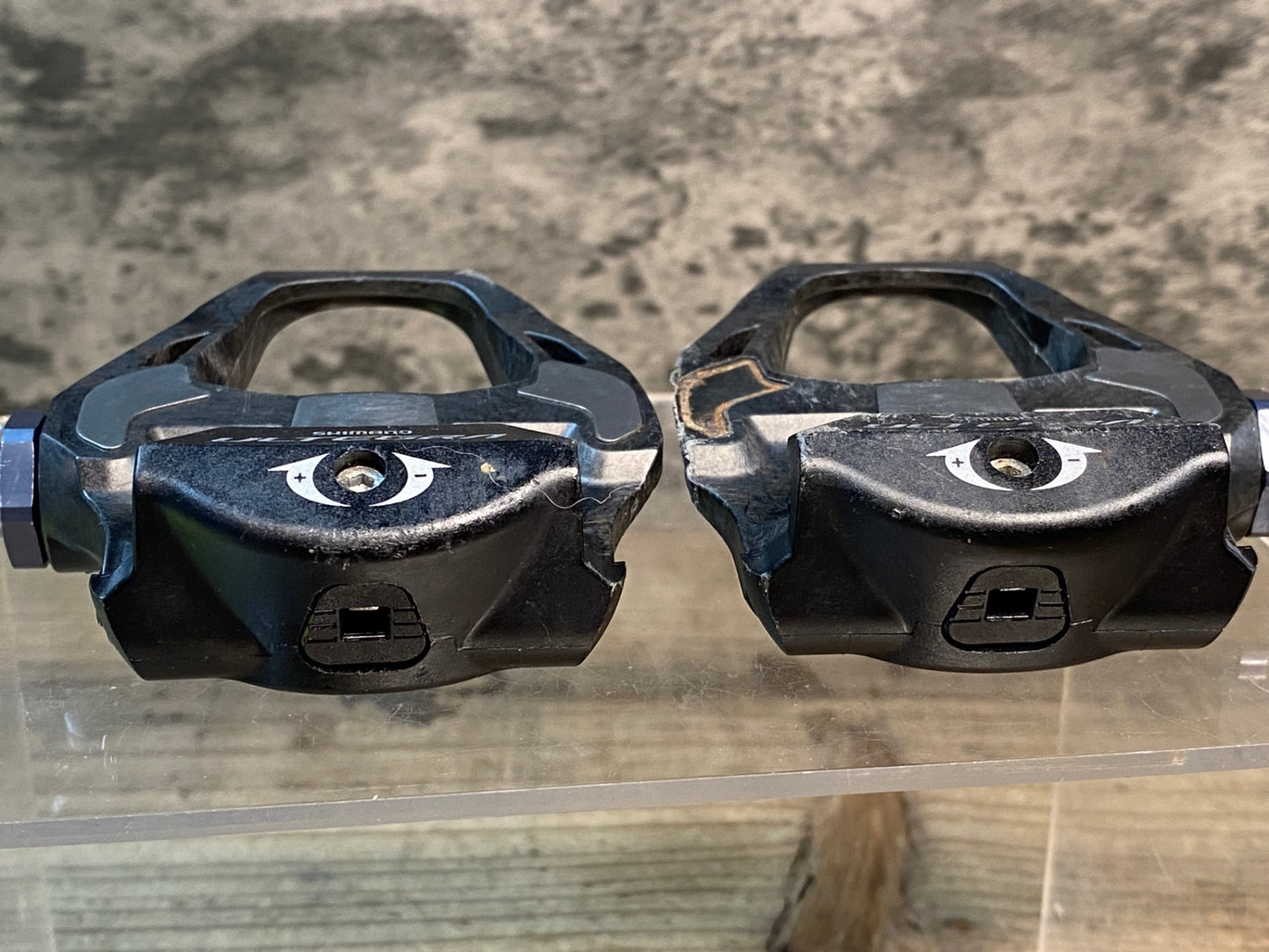 IW137 シマノ SHIMANO アルテグラ ULTEGRA PD-R8000 ビンディングペダル ※プレート欠品