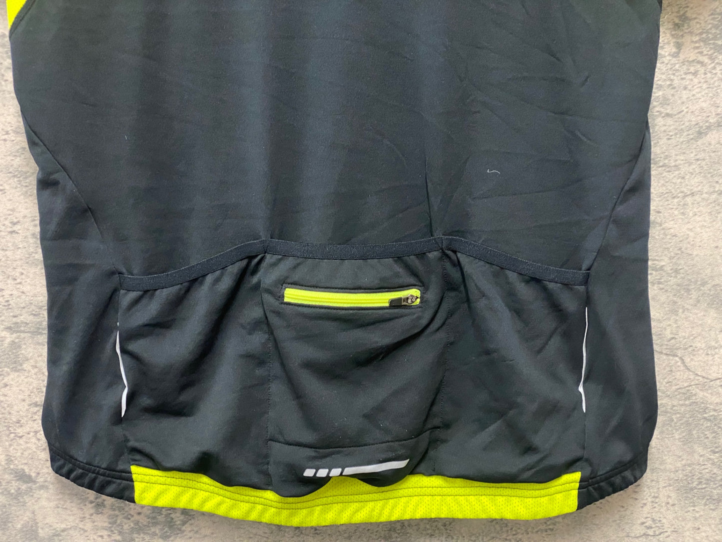 IY664 パールイズミ PEARL iZUMi 半袖 サイクルジャージ 黒 BXL