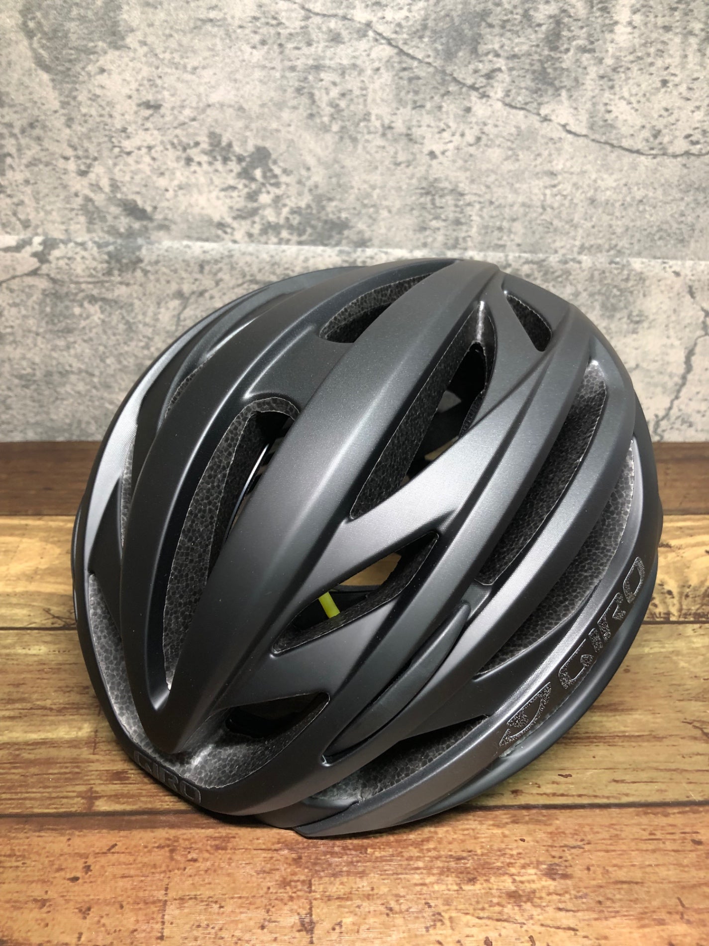 IT481 ジロ GIRO SYNTAX MIPS AF サイクル ヘルメット M 黒 2024/07製造