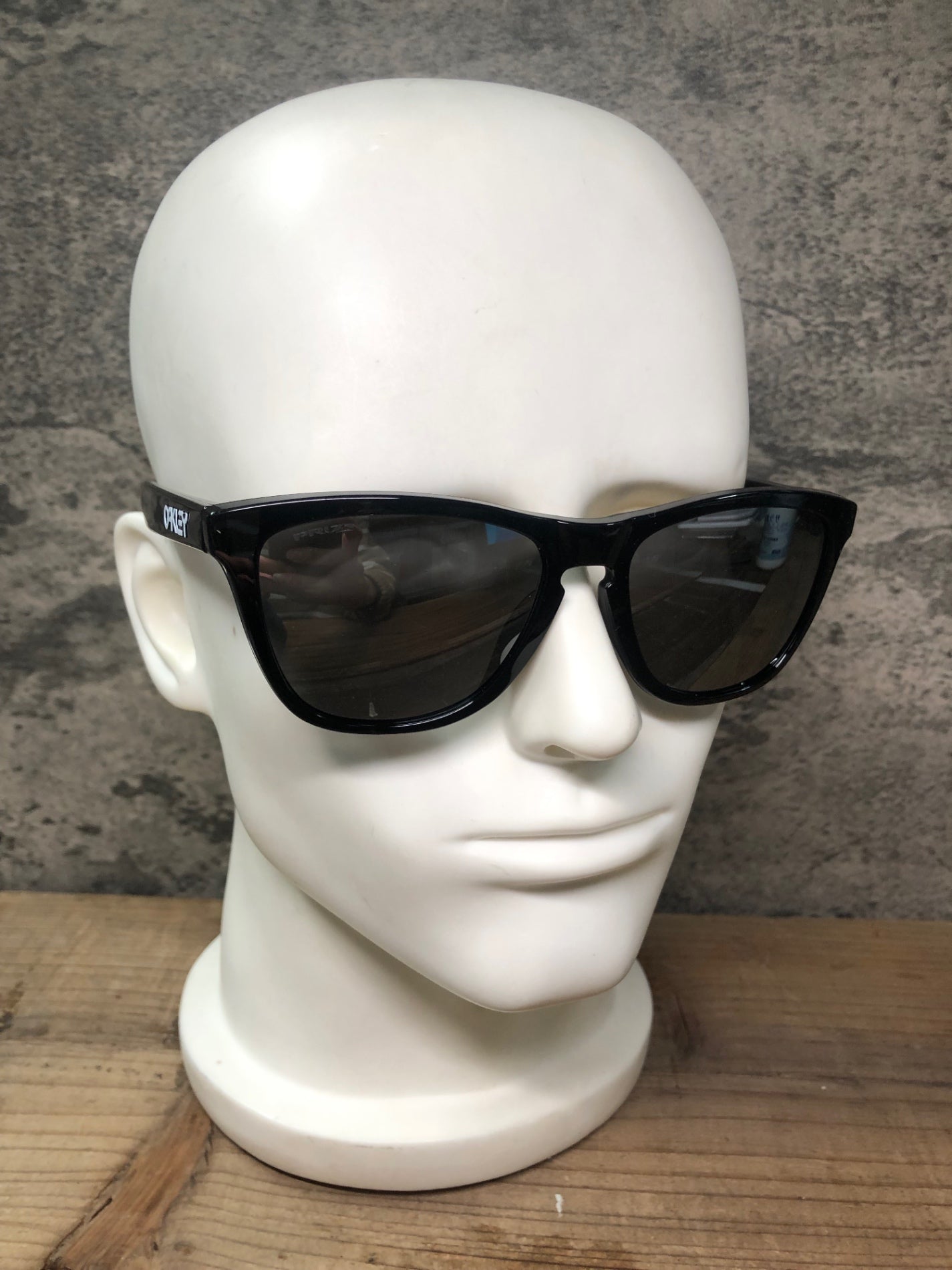 IP686 オークリー OAKLEY フロッグスキン Frogskins アイウェア サングラス PRIZMレンズ 黒