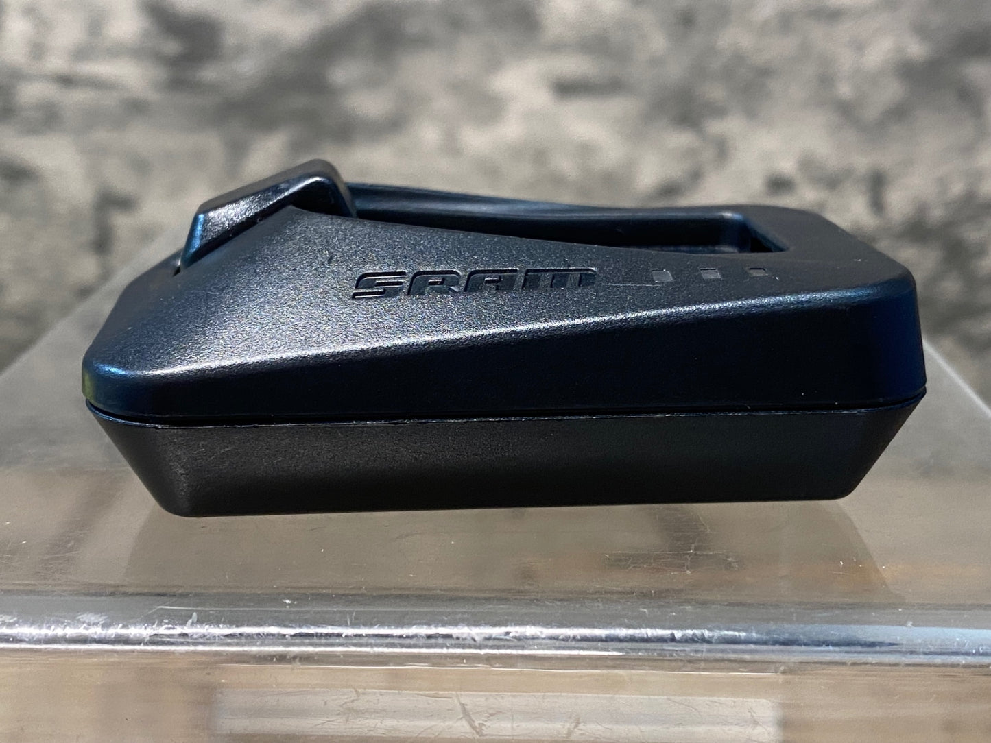 IY650 スラム SRAM E-Tap バッテリーチャージャー 充電器