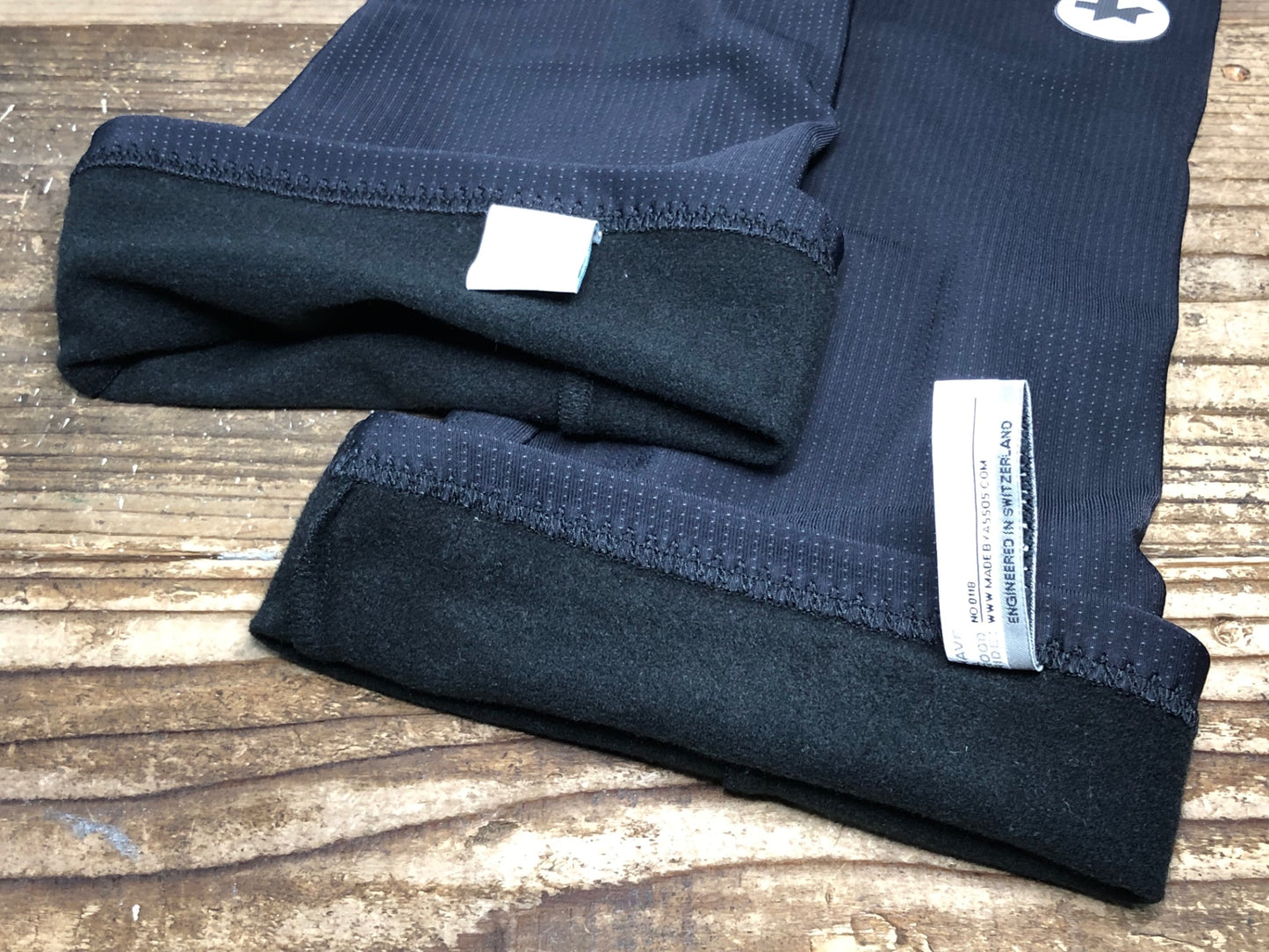 IW211 アソス assos ニーウォーマー 黒 裏起毛 I