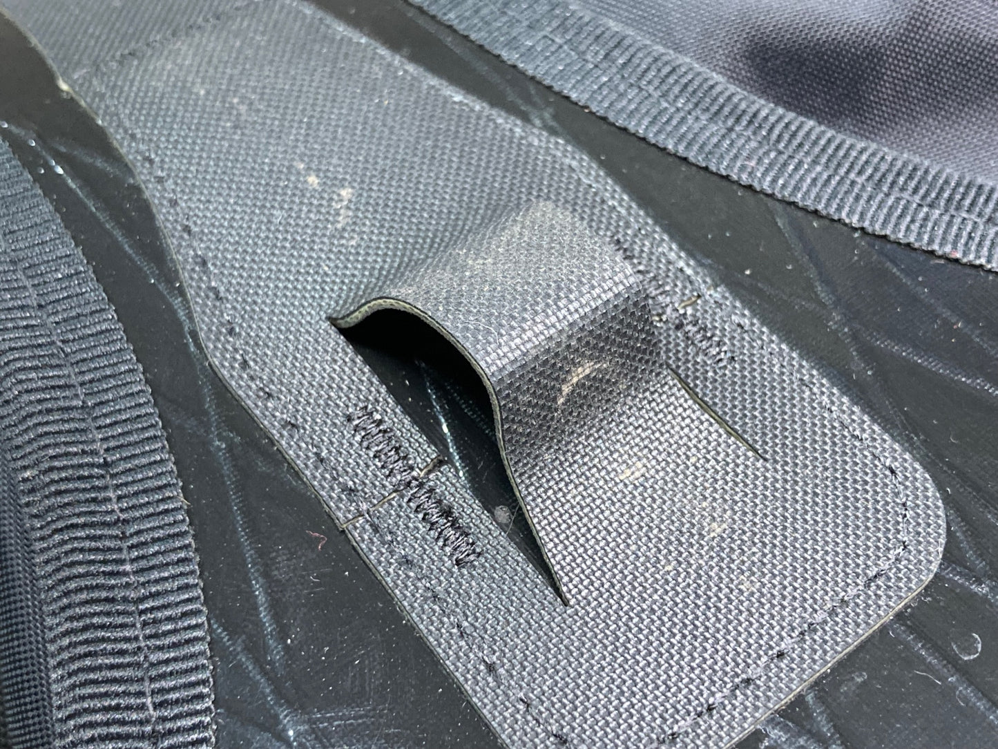 IV335 リストラップ RESTRAP RACE SADDLE BAG サドルバッグ 黒 7L