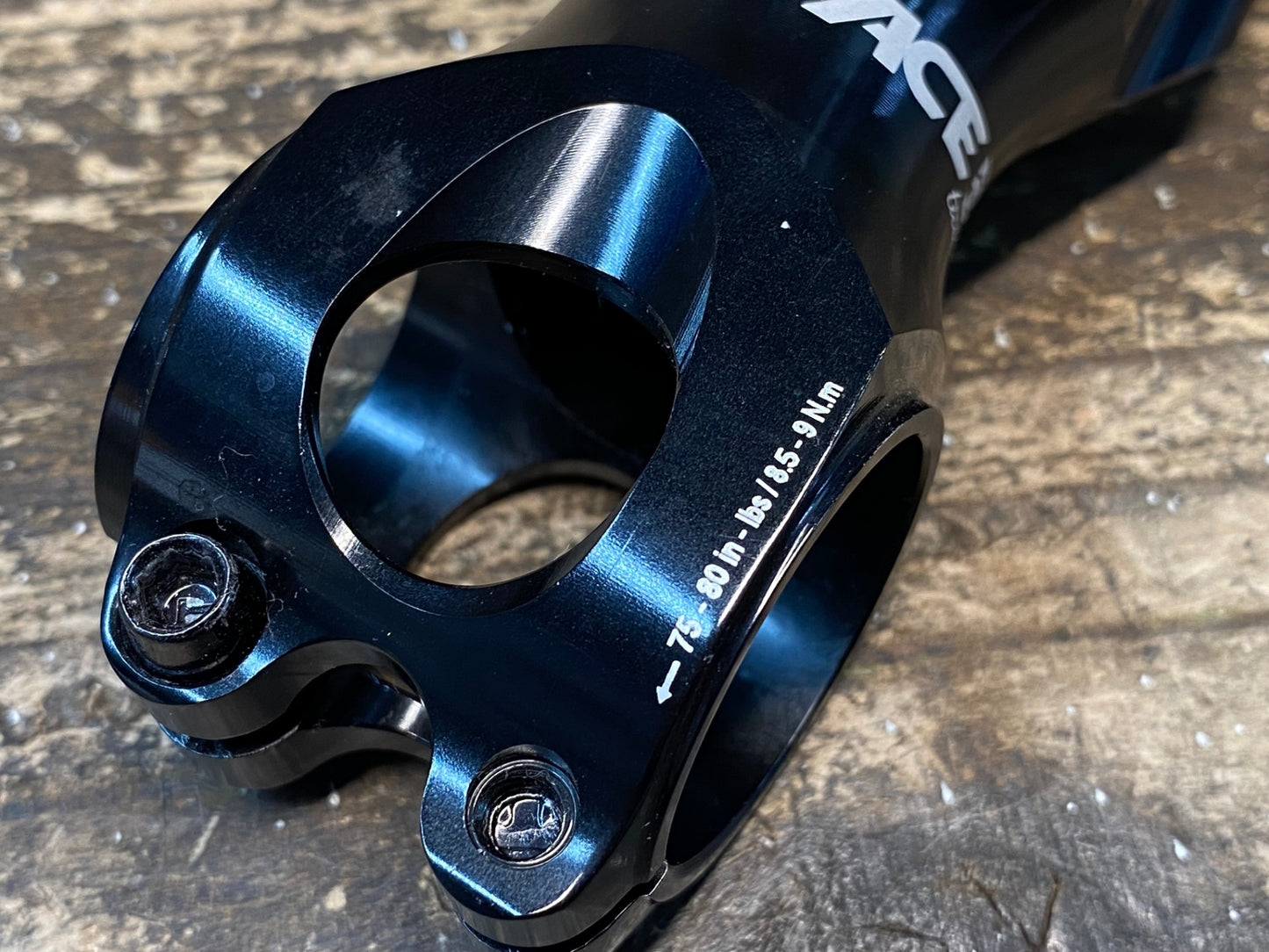 IU555 レースフェイス RACEFACE タービン TURBINE アルミ ステム 70mm 6° Φ31.8 OS