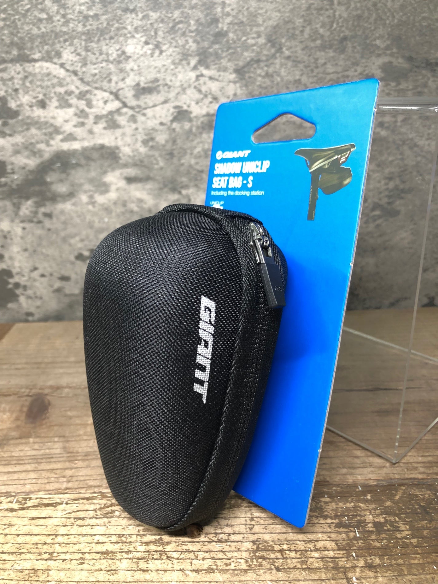 IV777 ジャイアント GIANT SHADOW UNICLIP SEAT BAG-S サドルバッグ