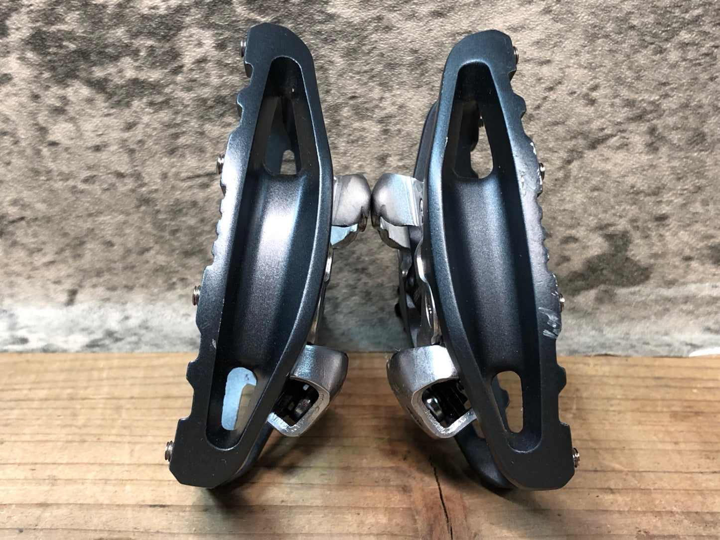 IS082 シマノ SHIMANO PD-EH500 ビンディングペダル SPD