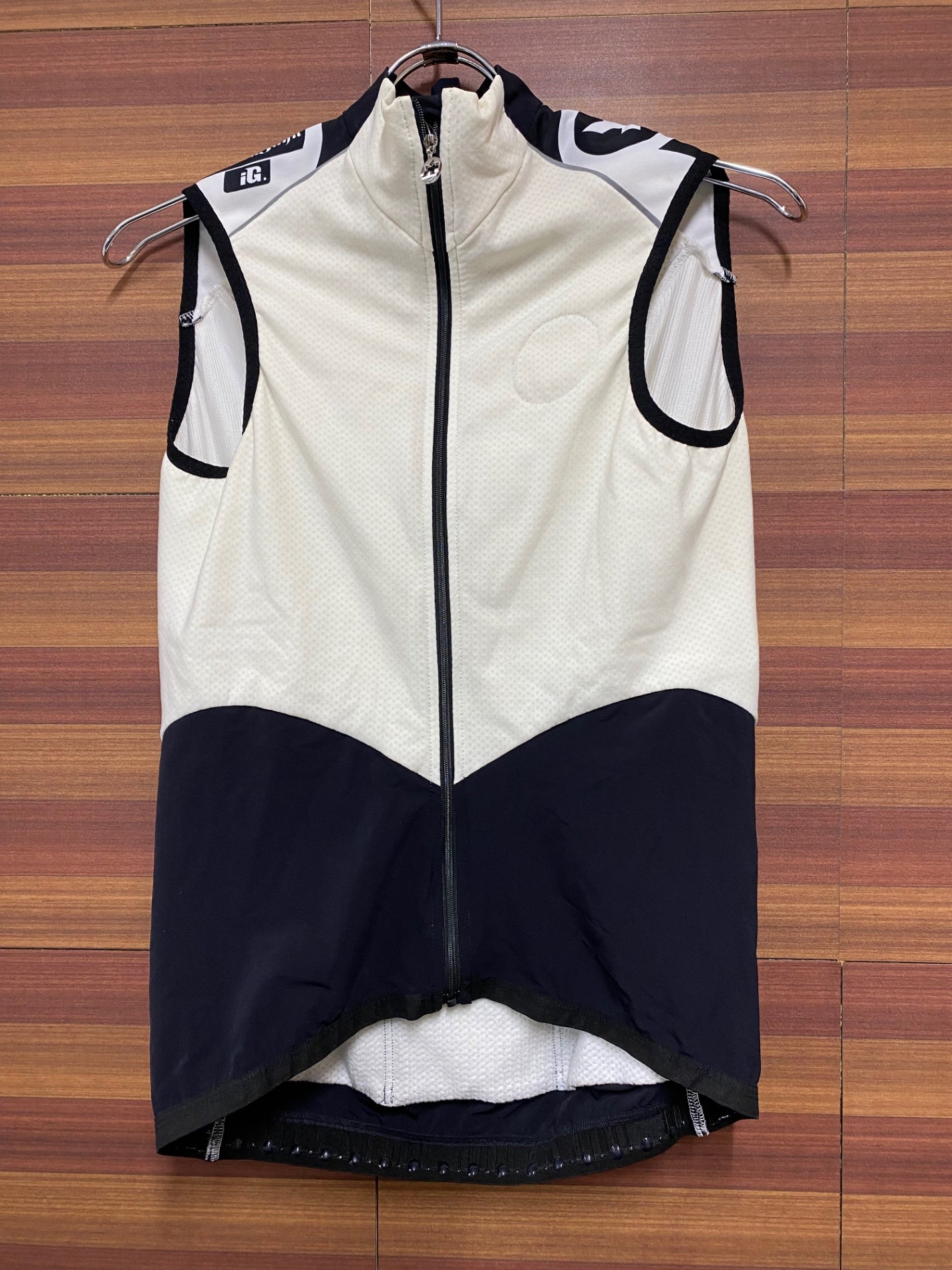 IF030 アソス assos RXQ 607 ジレ サイクルベスト 白 M 裏起毛 – BICI AMORE EQ STORE