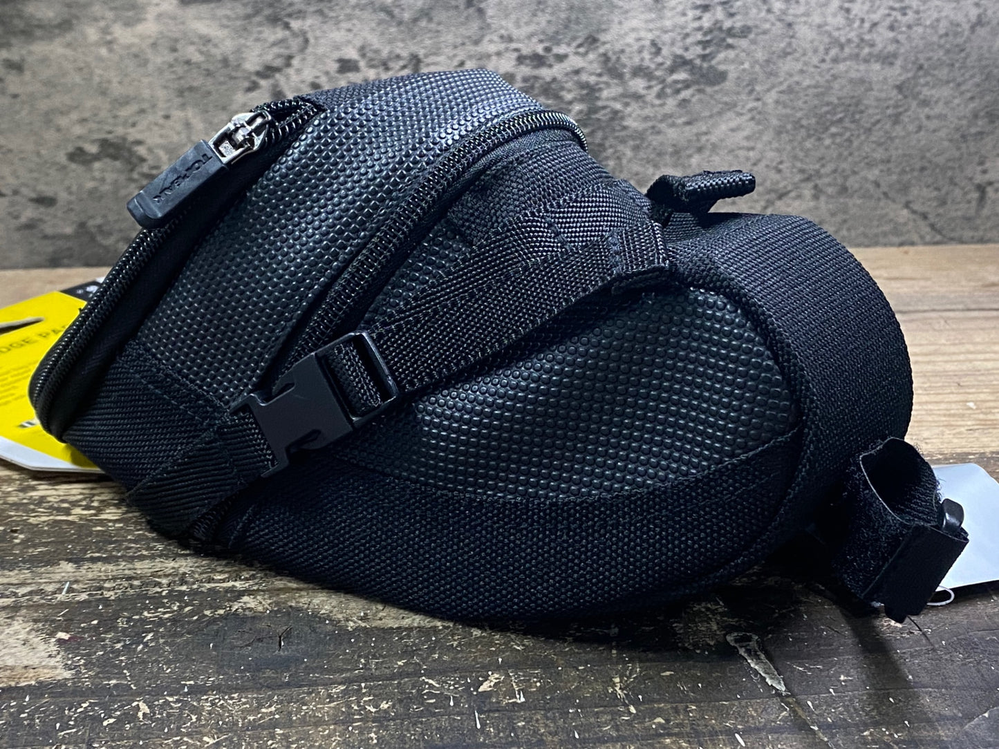 IV685 TOPEAK AERO WEDGE PACK サドルバッグ ブラック L