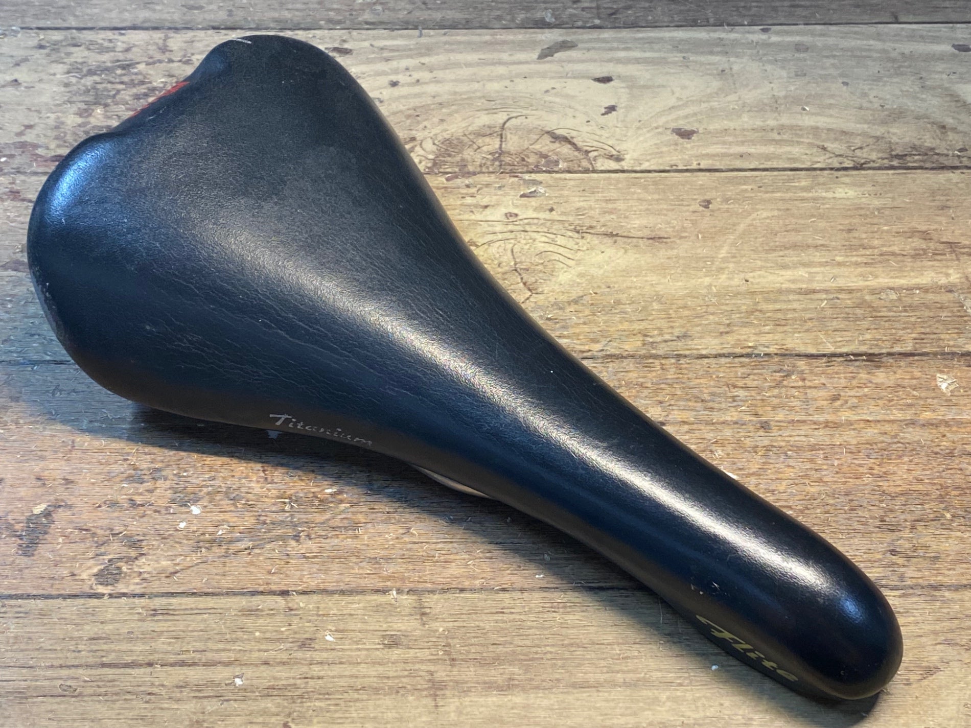 IC393 セライタリア Selle Italia フライト Flite 1990 サドル チタンレール 黒 – BICI AMORE EQ STORE